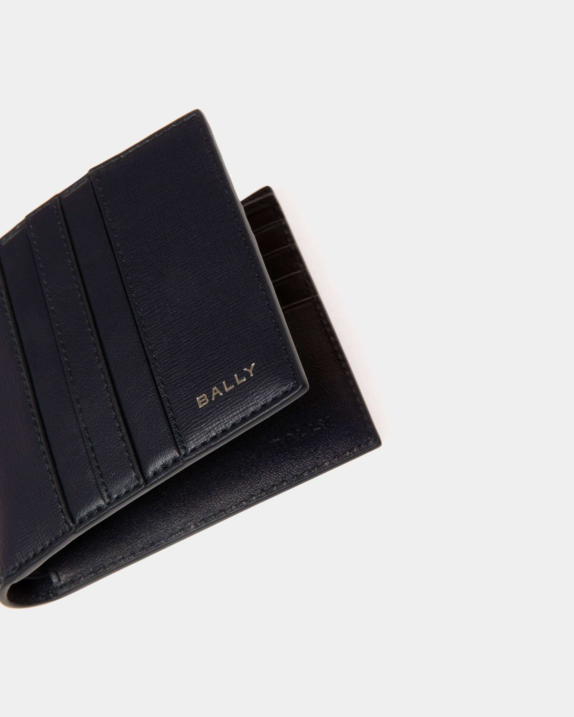 Mythos Bifold Wallet in Navy Blue Recycled Leather - Image 4