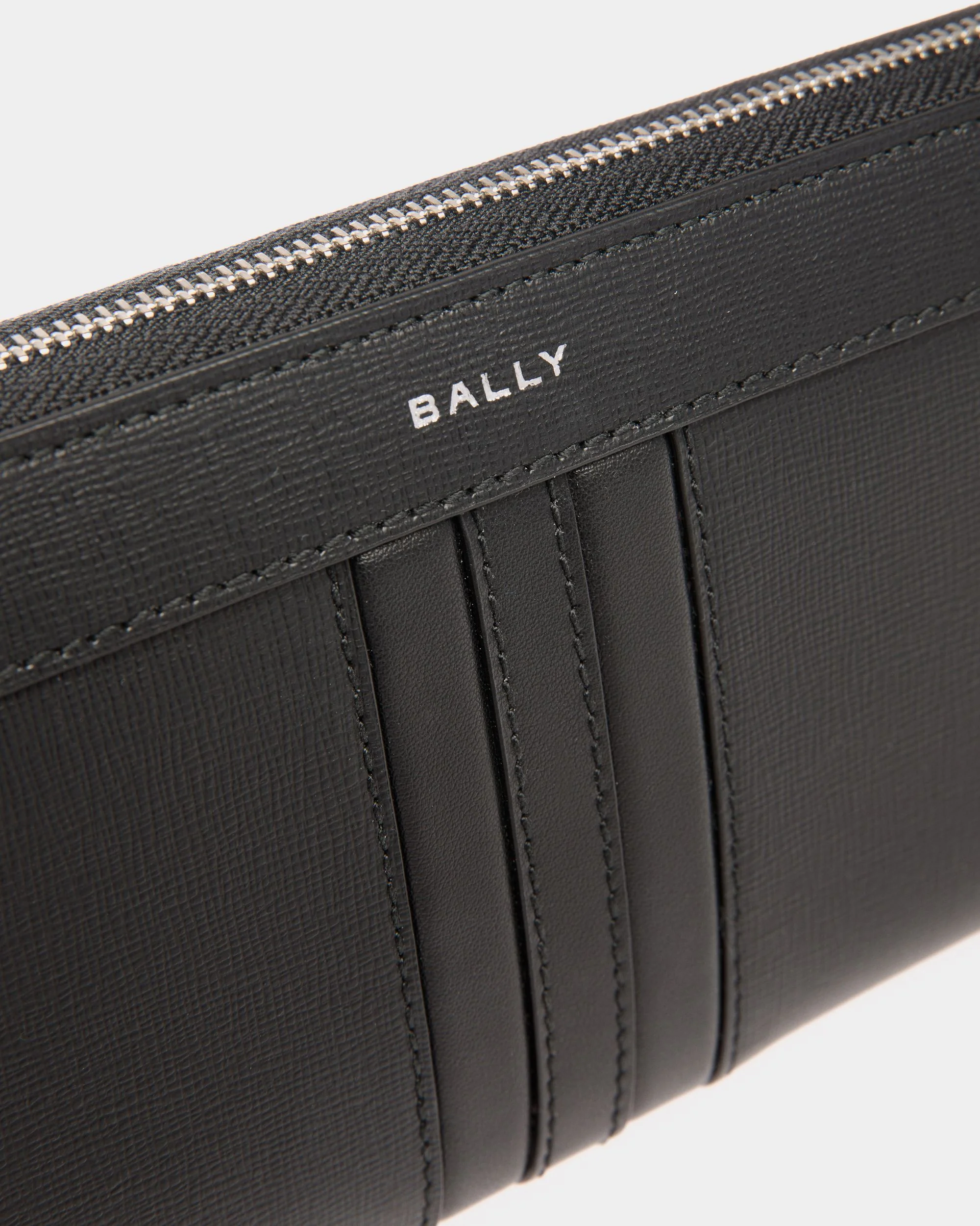 Mythos Zip Around Wallet In Black Recycled Leather - Image 4