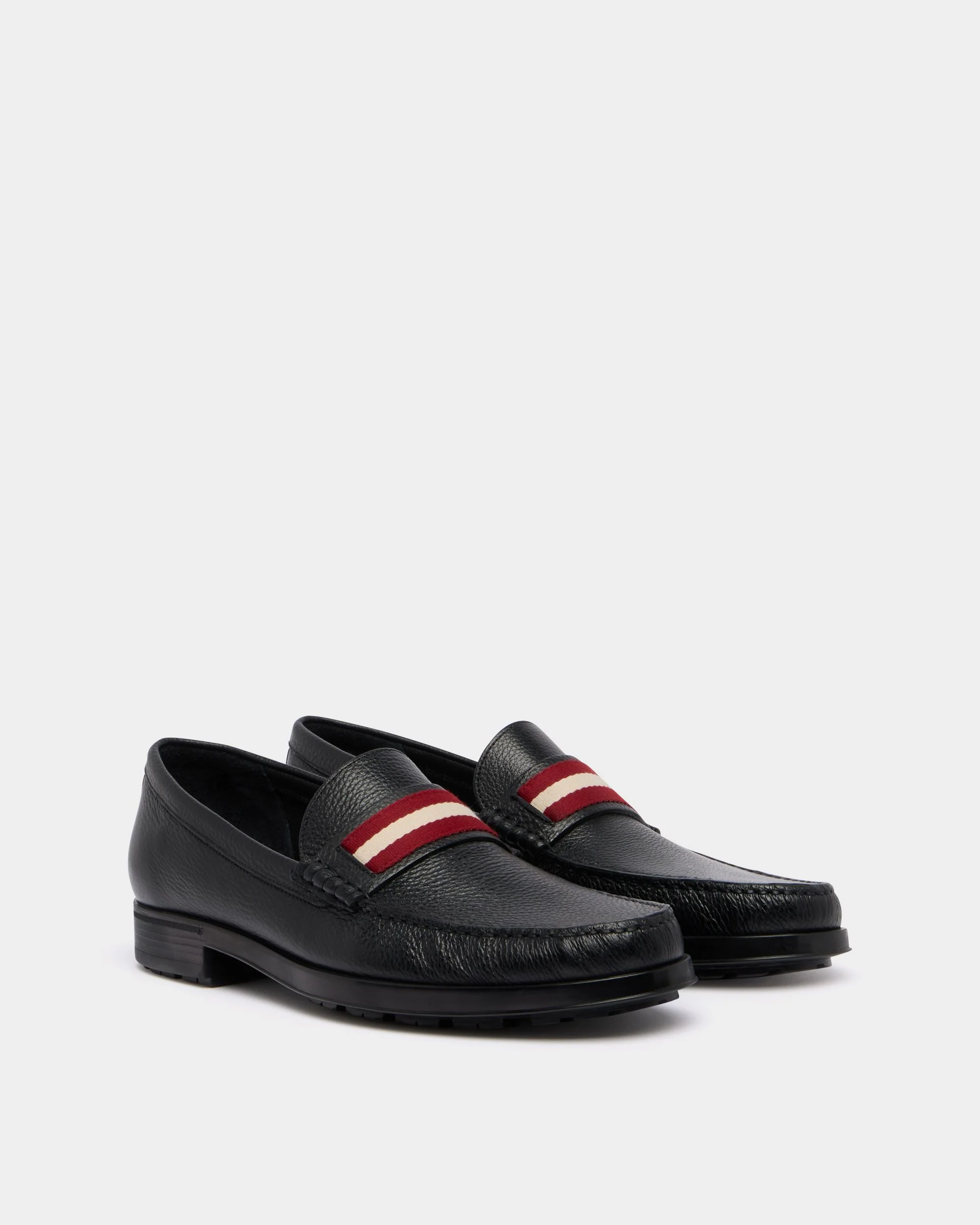 Odeny Loafer in Black Grained Leather - Image 3