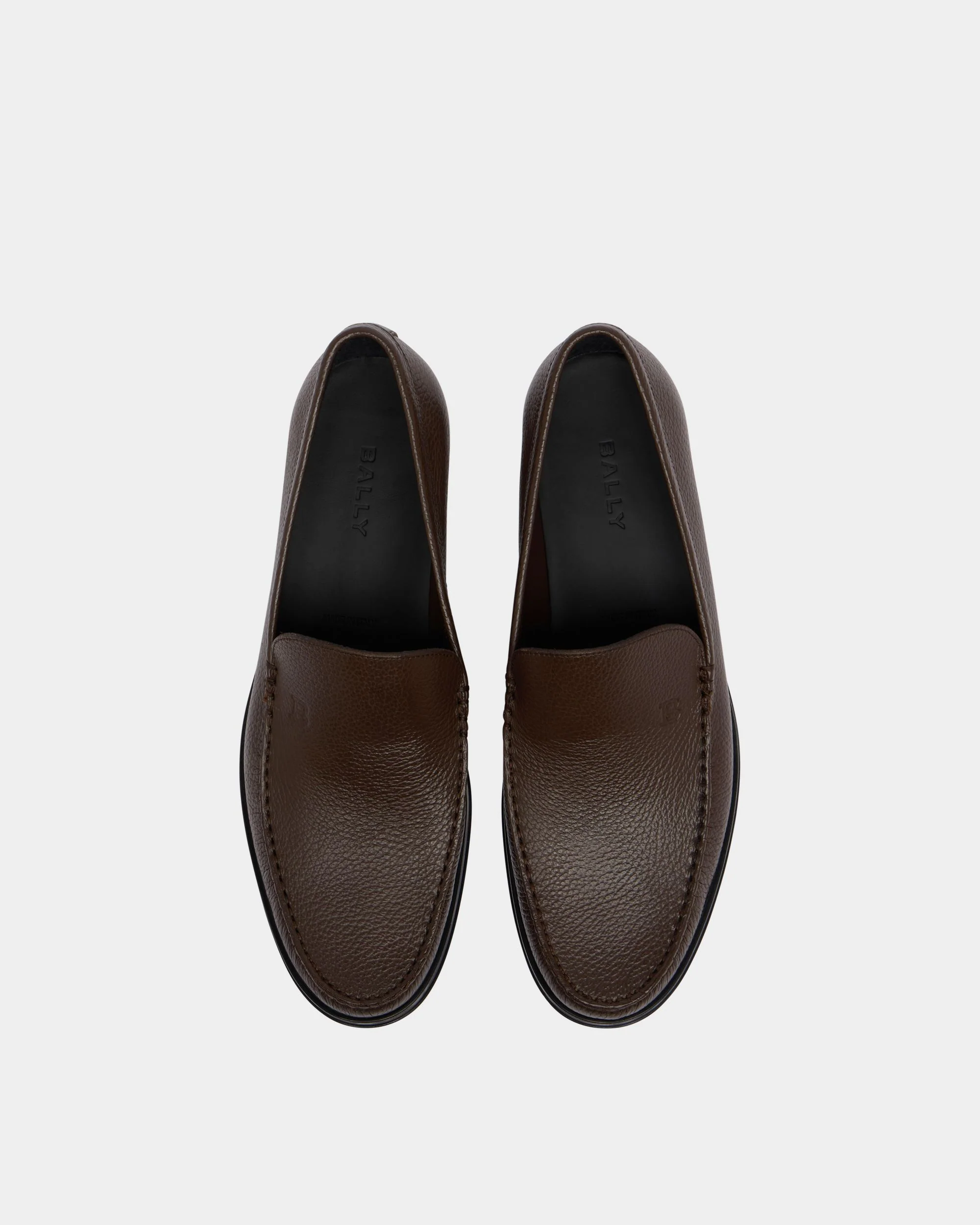 Odeny Loafer in Brown Grained Leather - Image 5