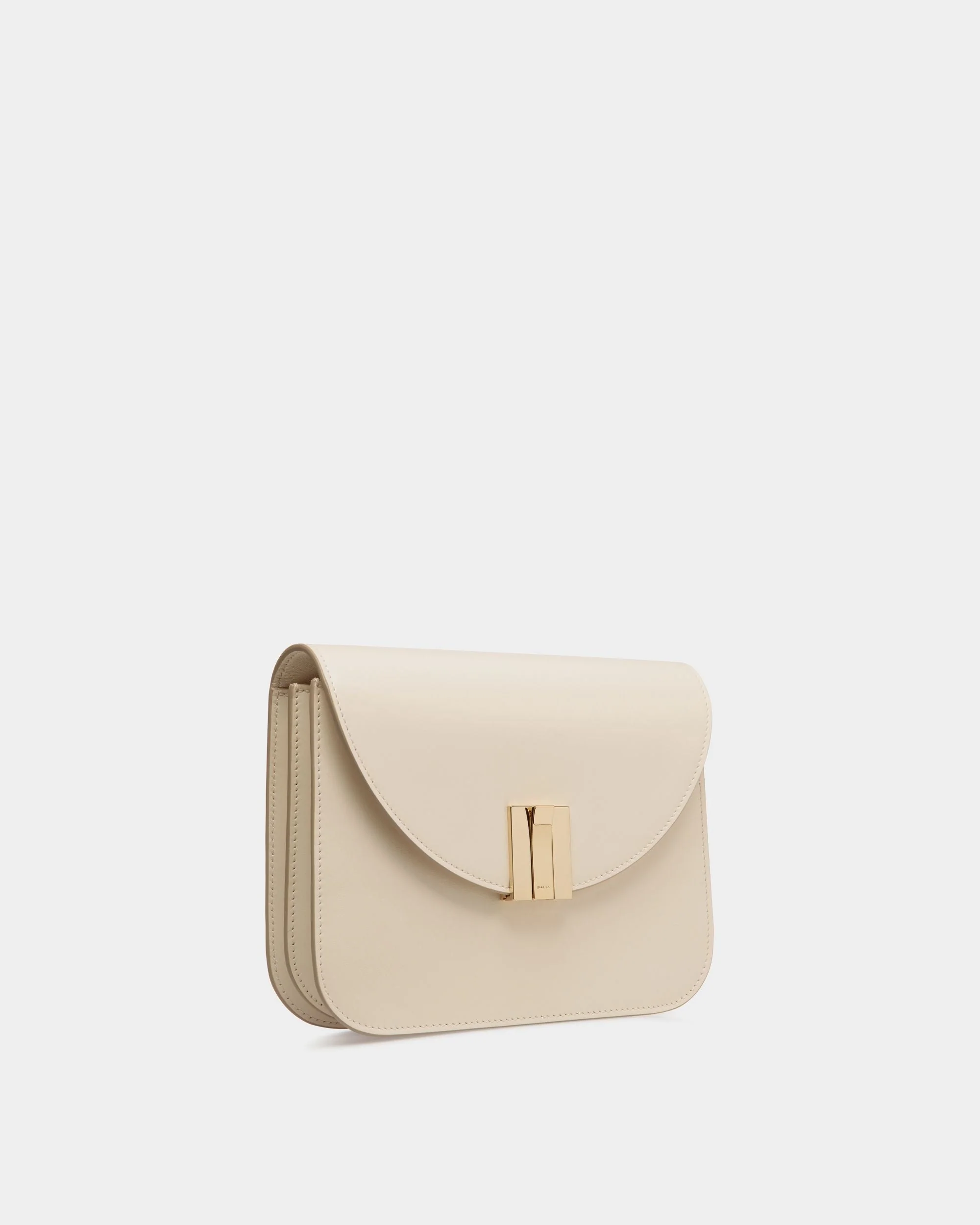 Ollam Crossbody Bag In White Leather - Image 3