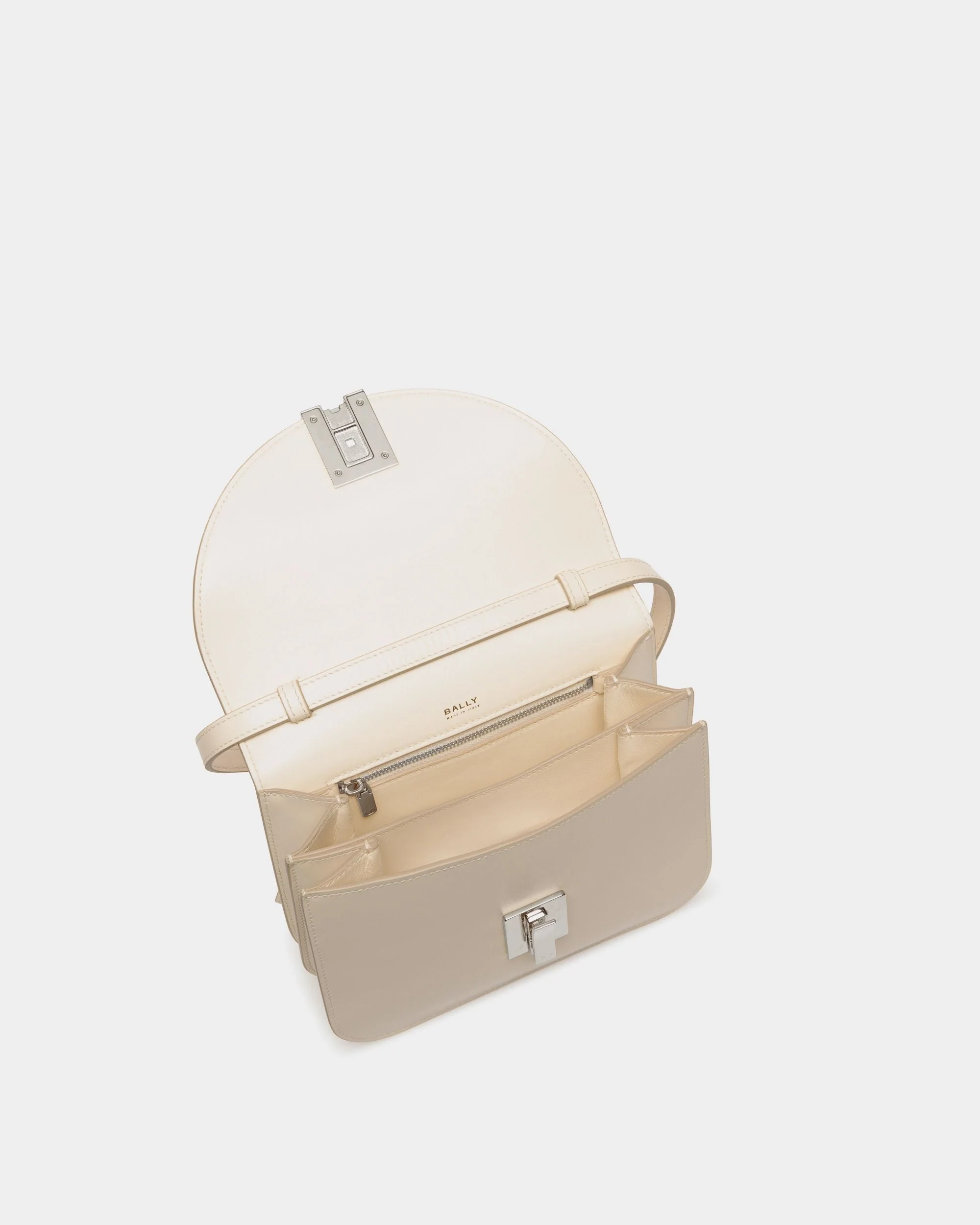 Ollam Crossbody Bag in White Leather - Image 4