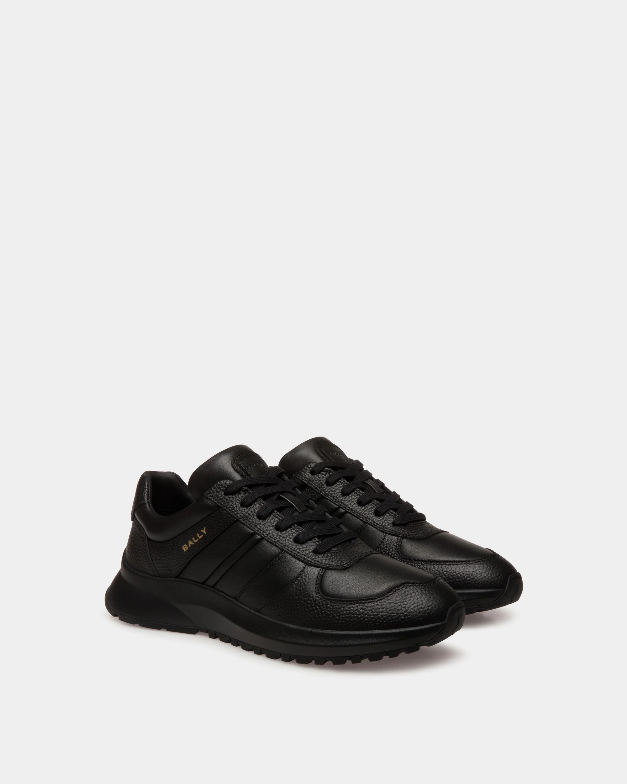 Outline Sneaker in Black Grained Leather - Image 3