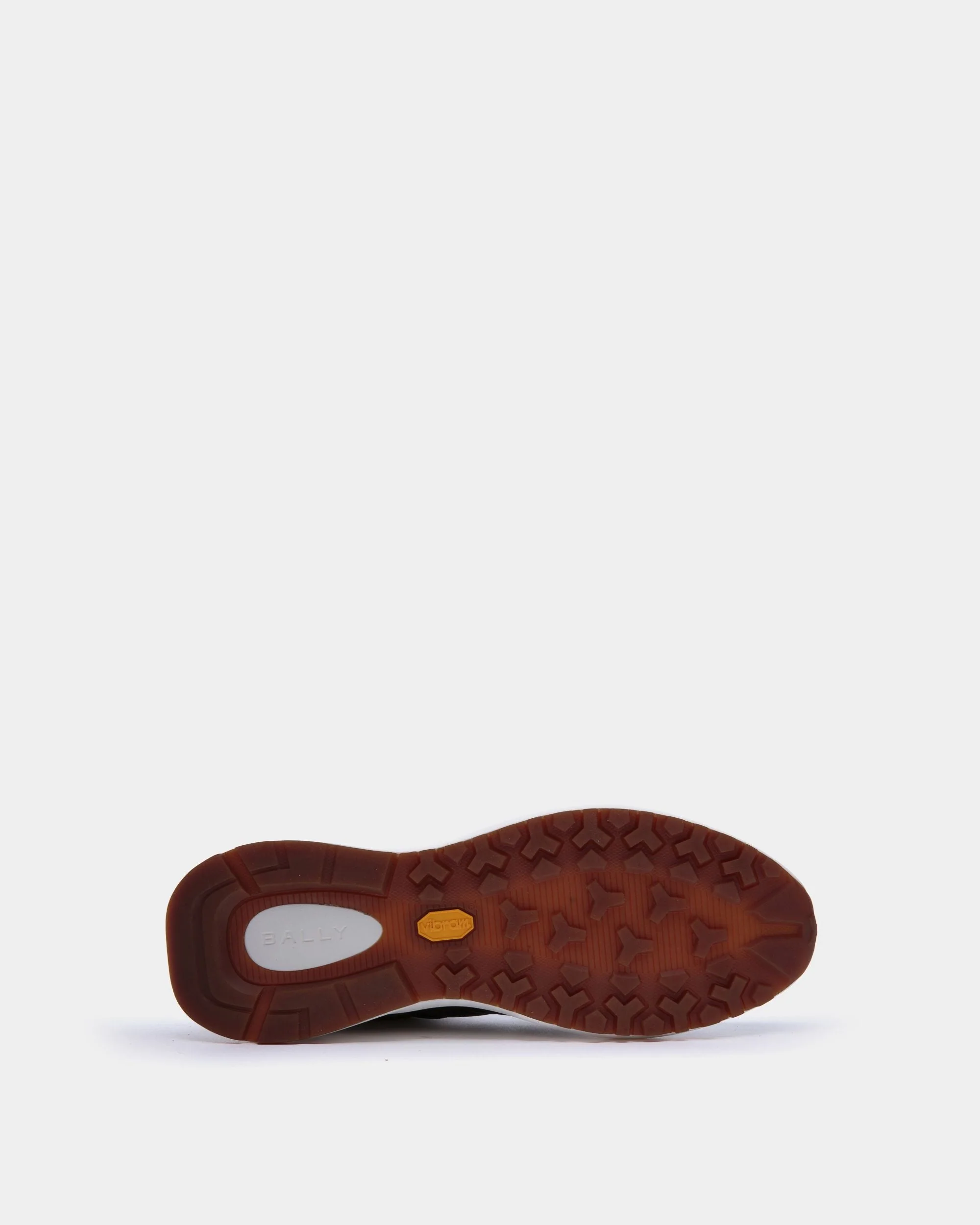 Outline Sneaker In Grey Grained Leather - Image 4