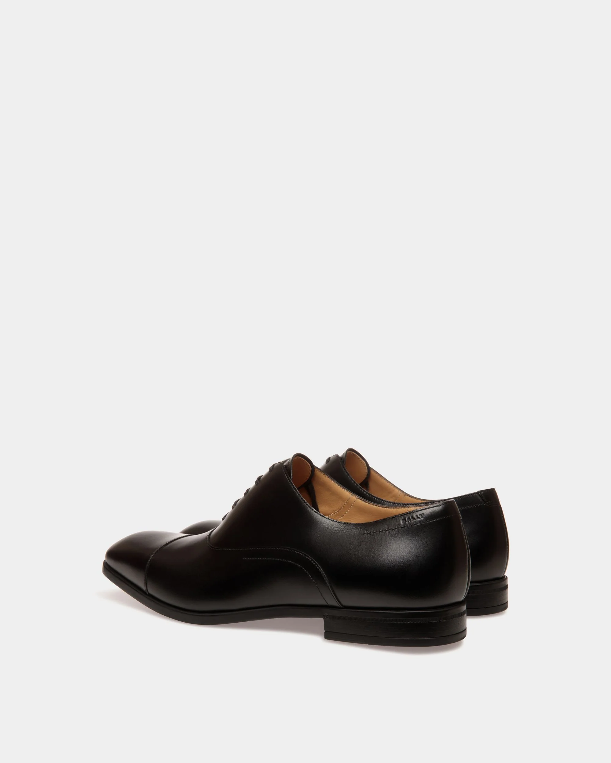 Oxford In Black  Leather - Image 3