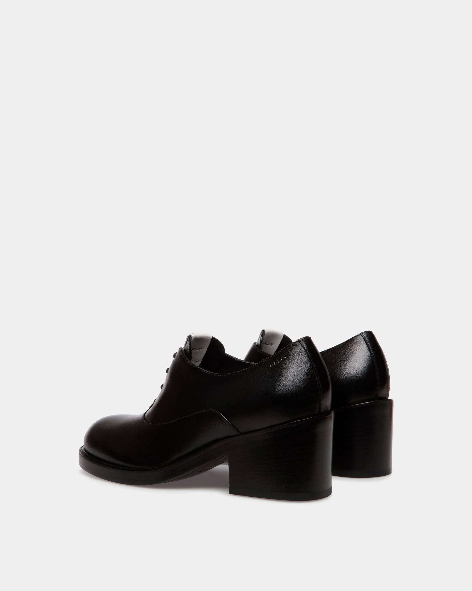 Peggy Oxford In Black Leather - Image 3