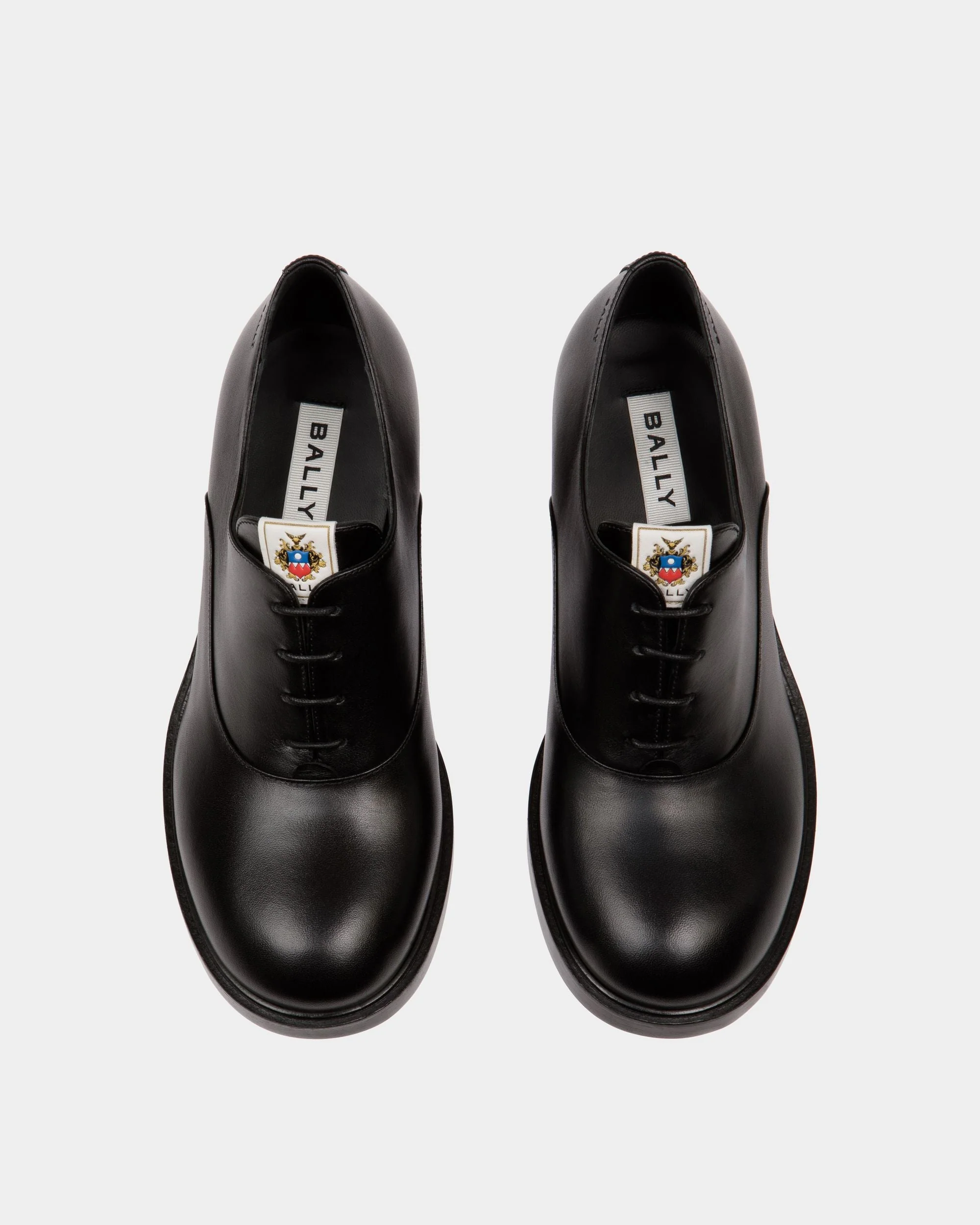 Peggy Oxford In Black Leather - Image 4