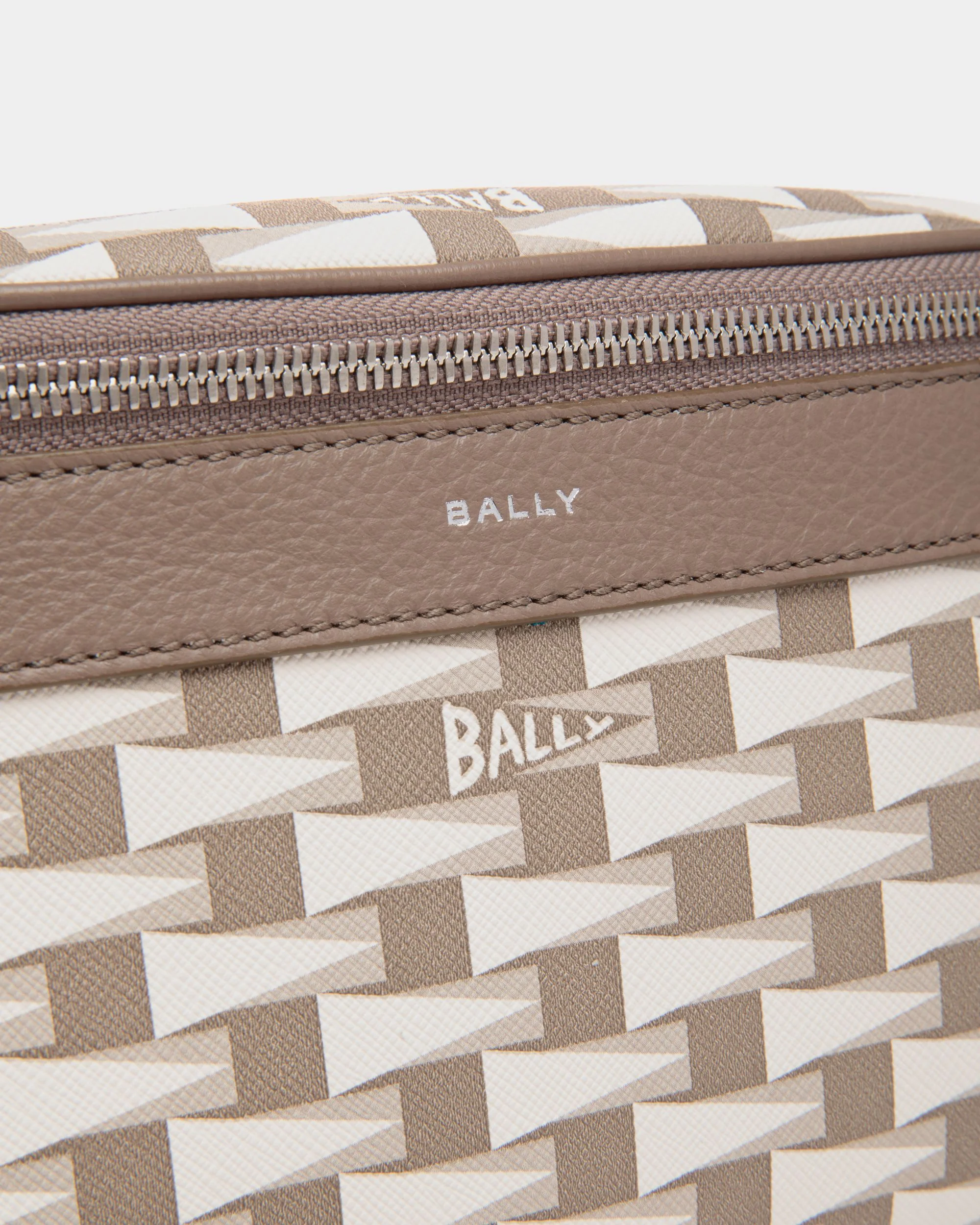 Pennant Belt Bag in Beige Pennant Motif TPU - Image 5