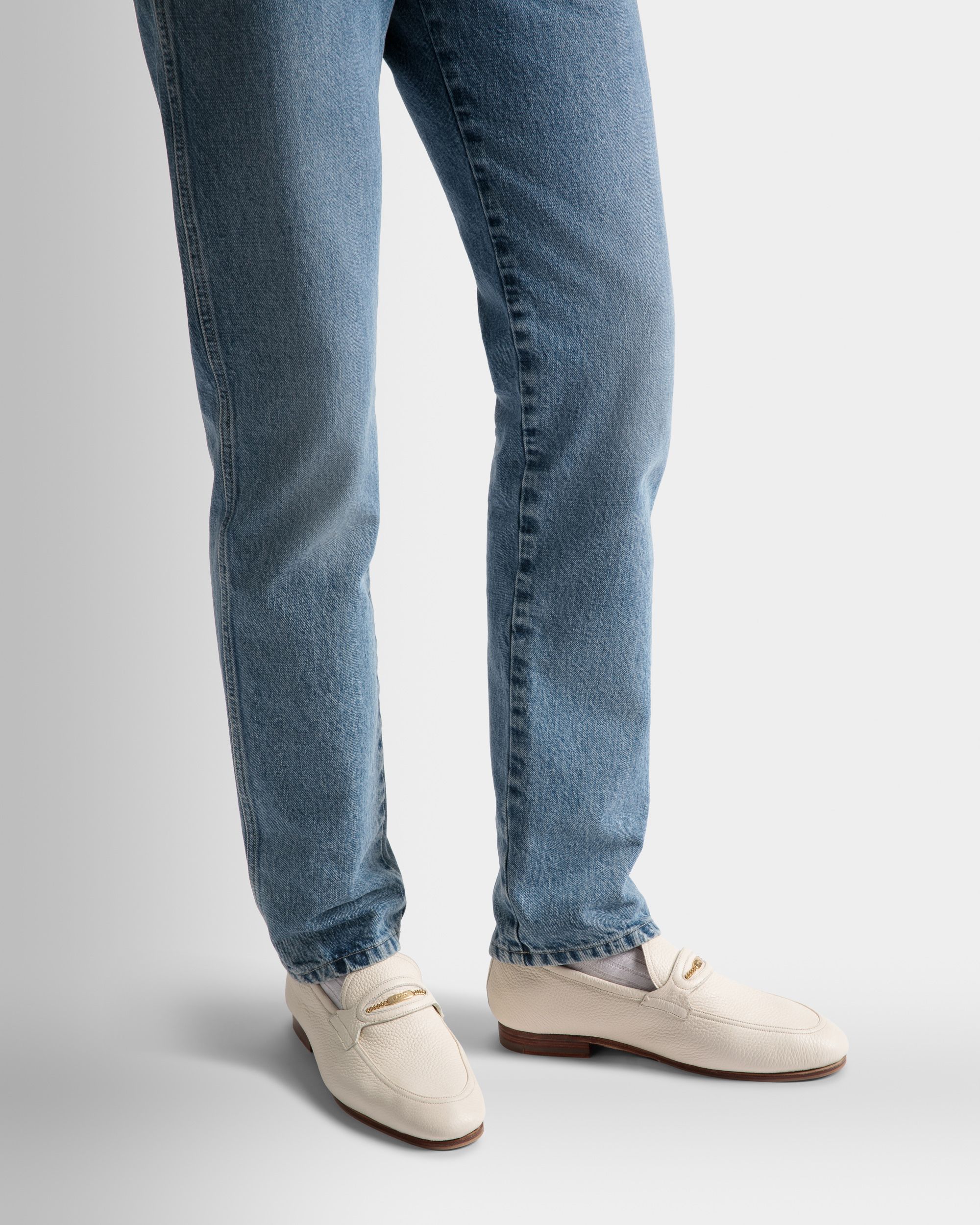 Pesek Loafers In White Leather - Image 2