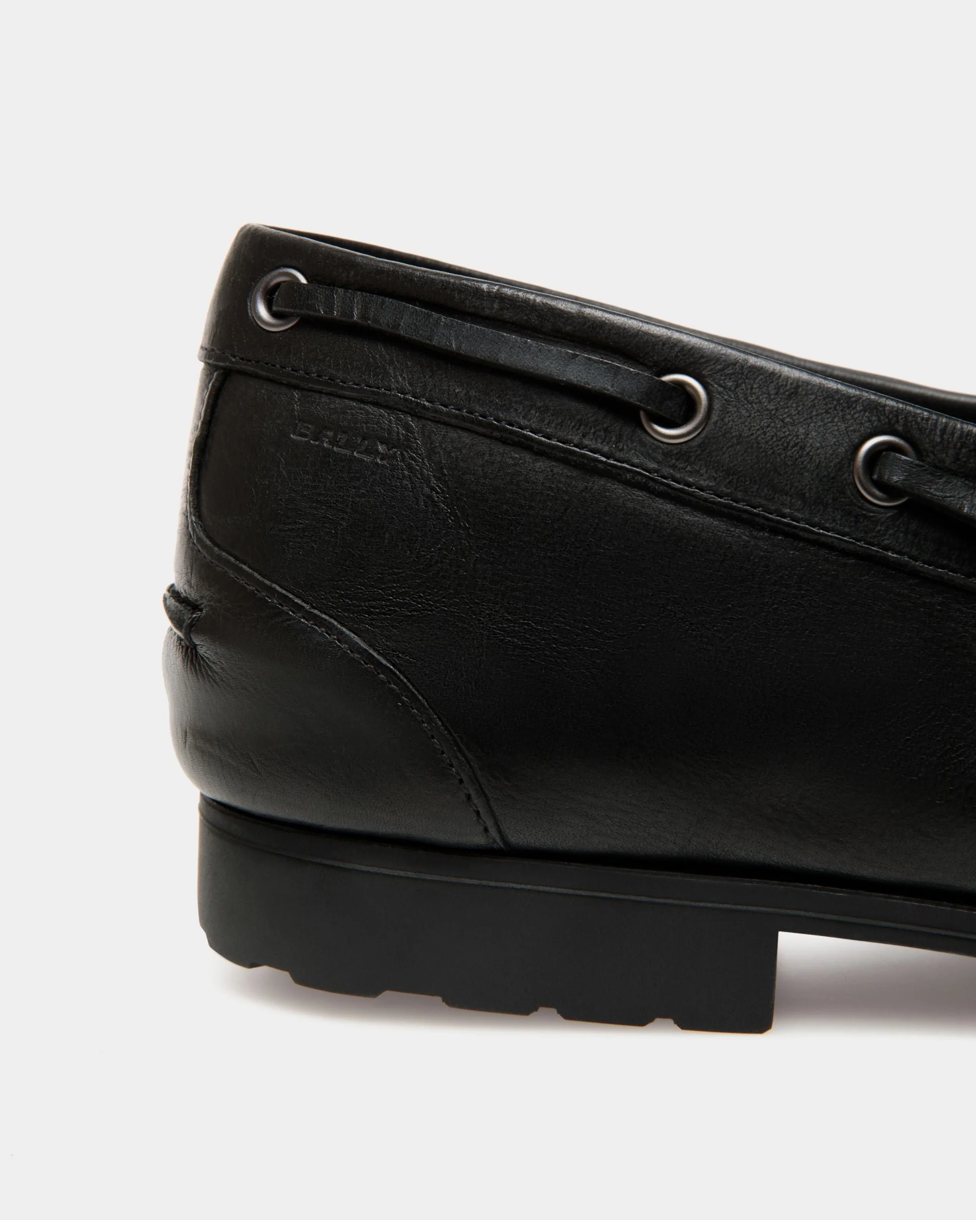 Plume Loafer In Black Leather - Image 6