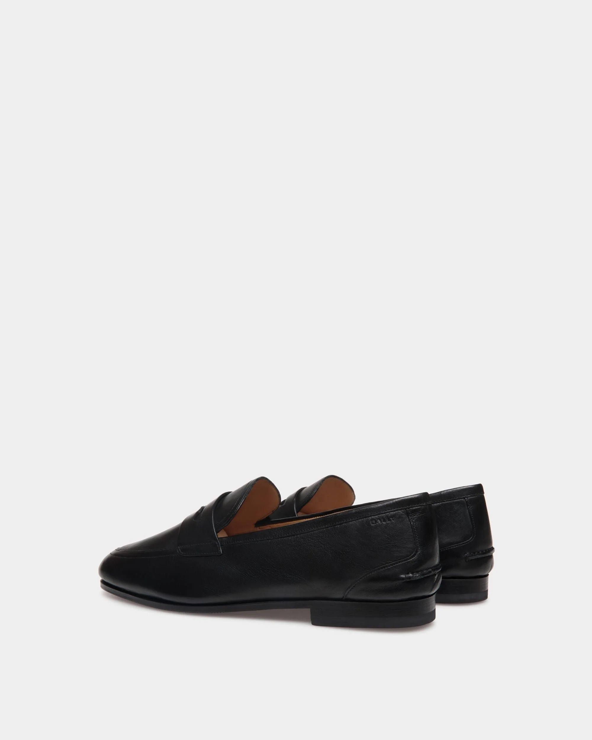 Plume Loafer in Black Leather - Image 3