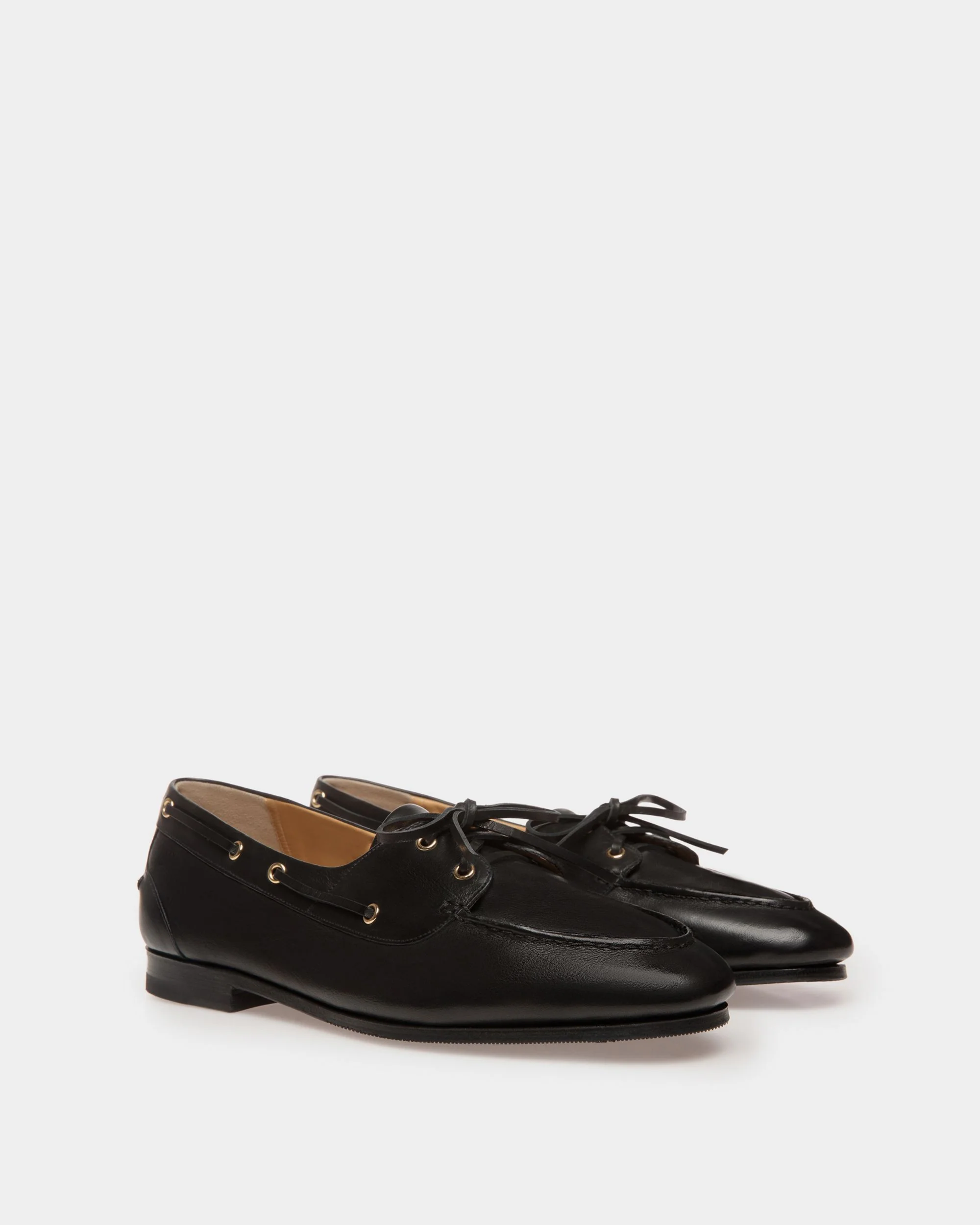 Plume Moccasin in Black Leather - Image 3