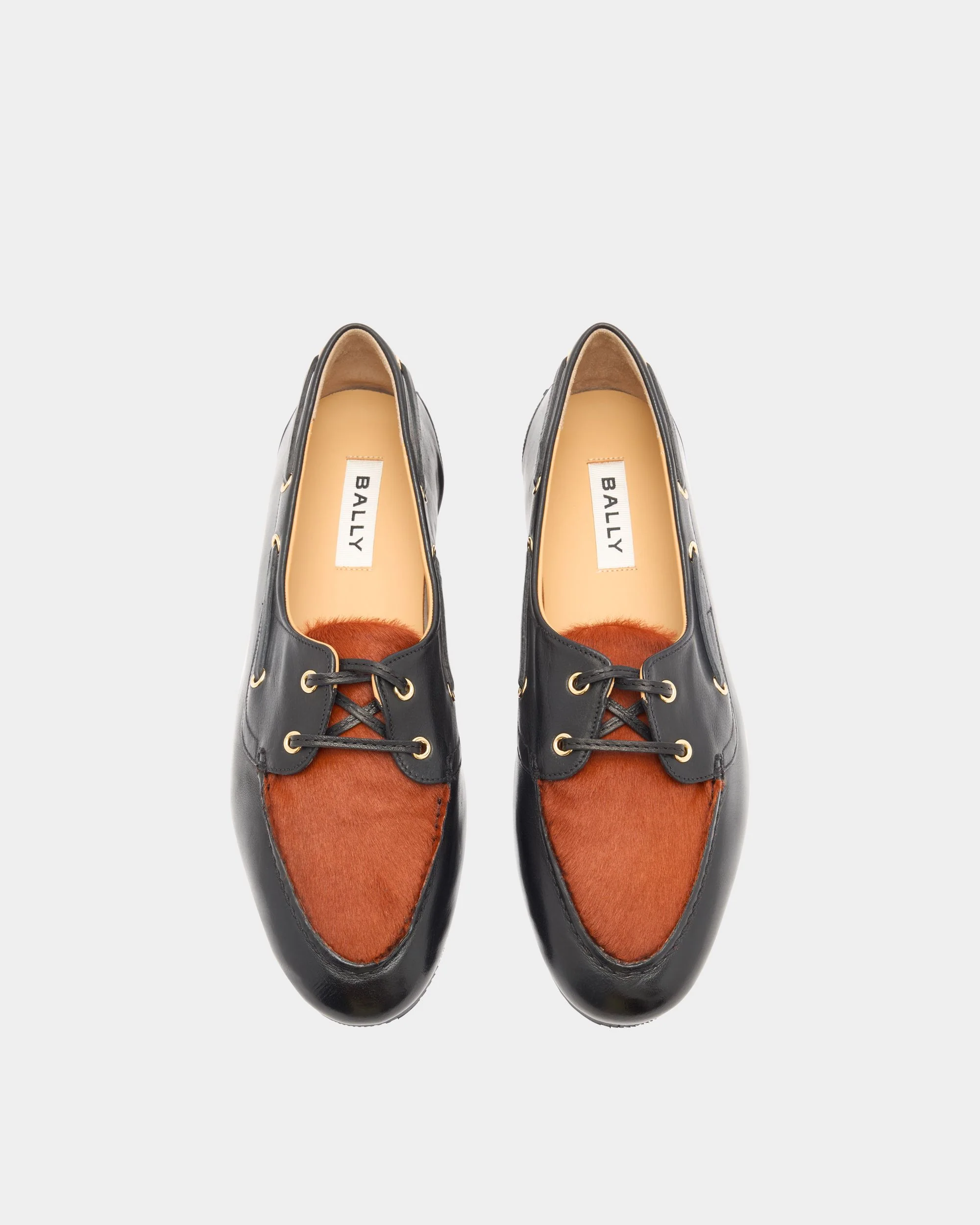Plume Moccasin in Black Leather - Image 5