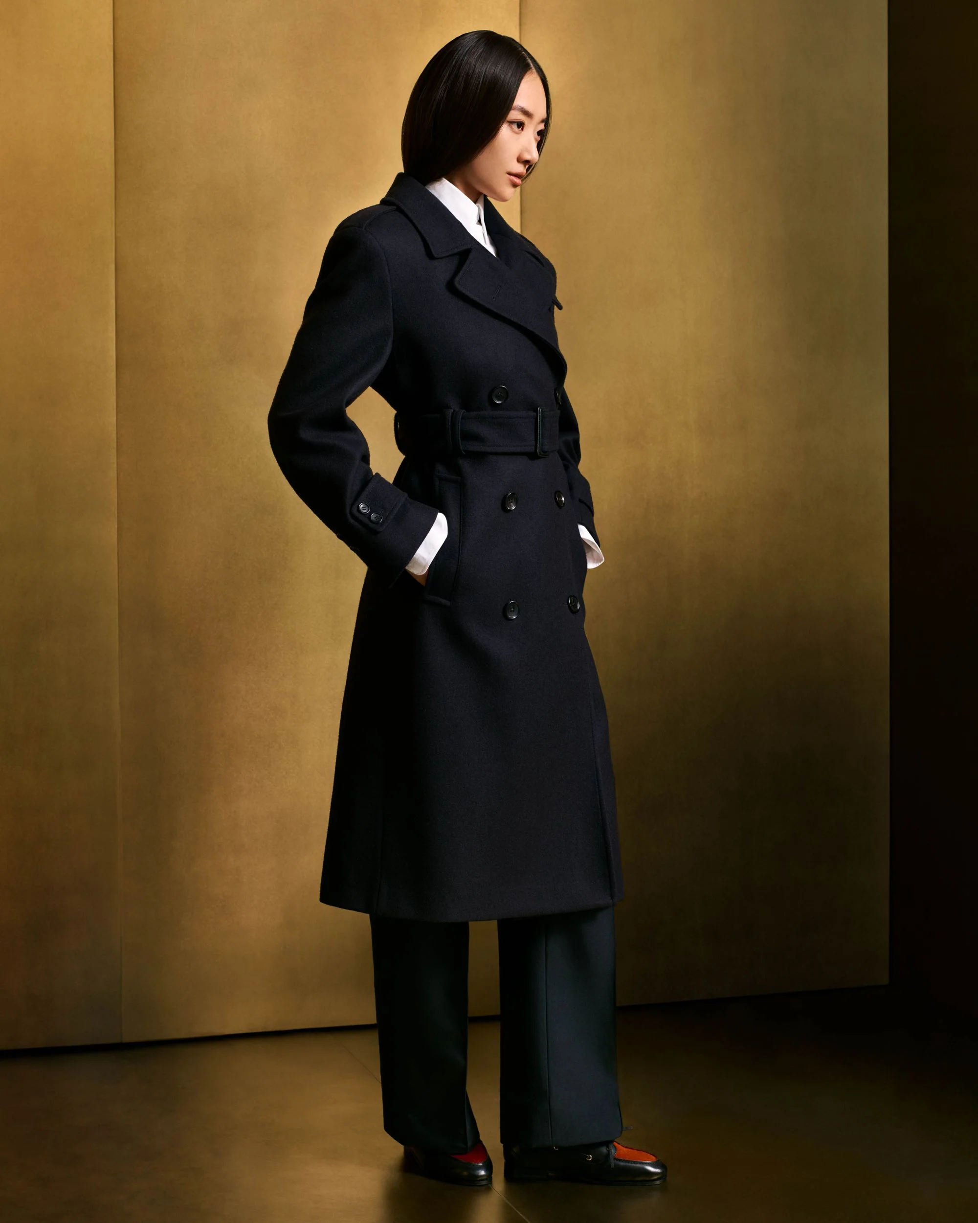 Plume Moccasin in Black Leather - Image 7