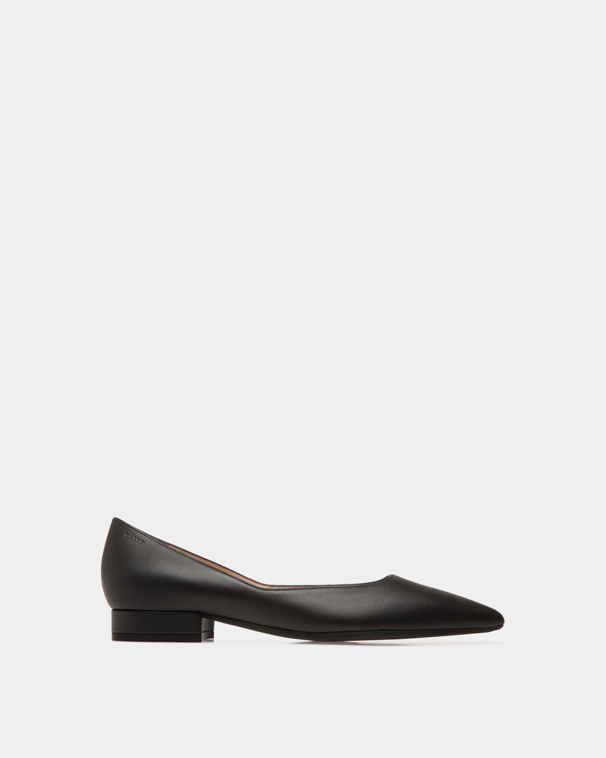 Pump In Black Leather
