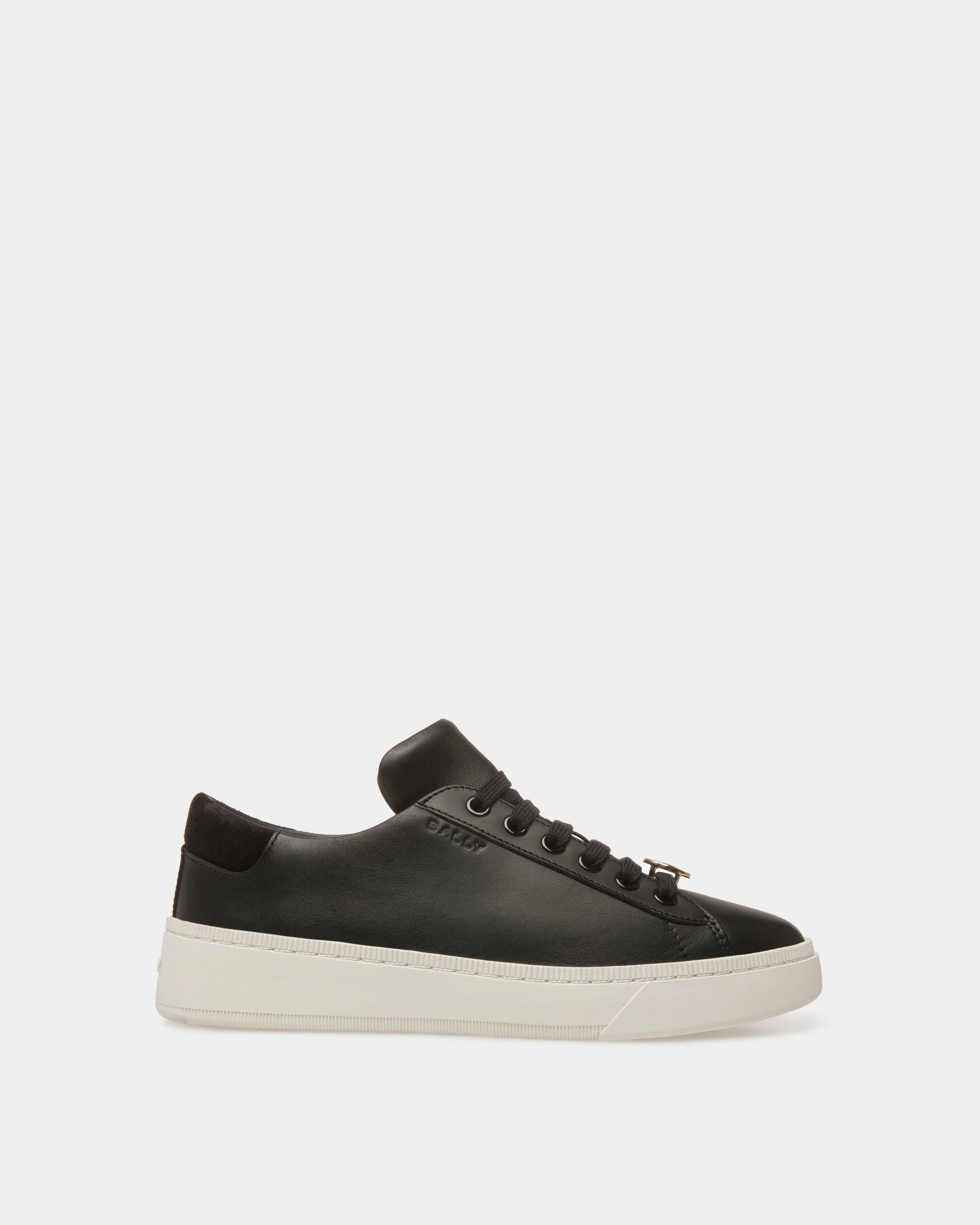 Raise Sneakers In Black And White Leather