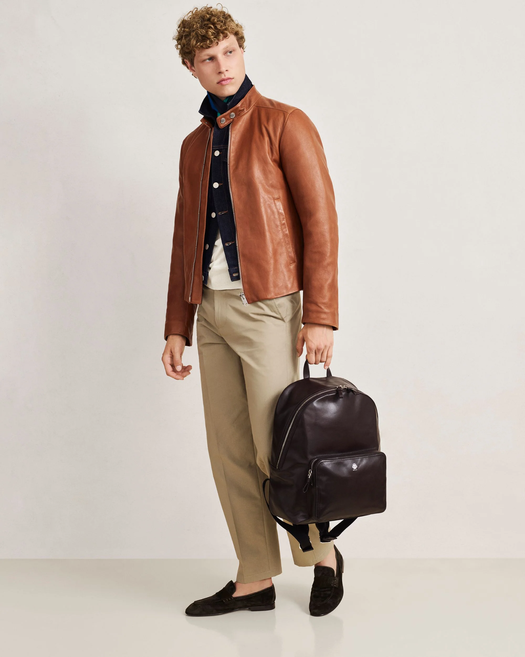 Ray Backpack in Chocolate Leather - Image 7