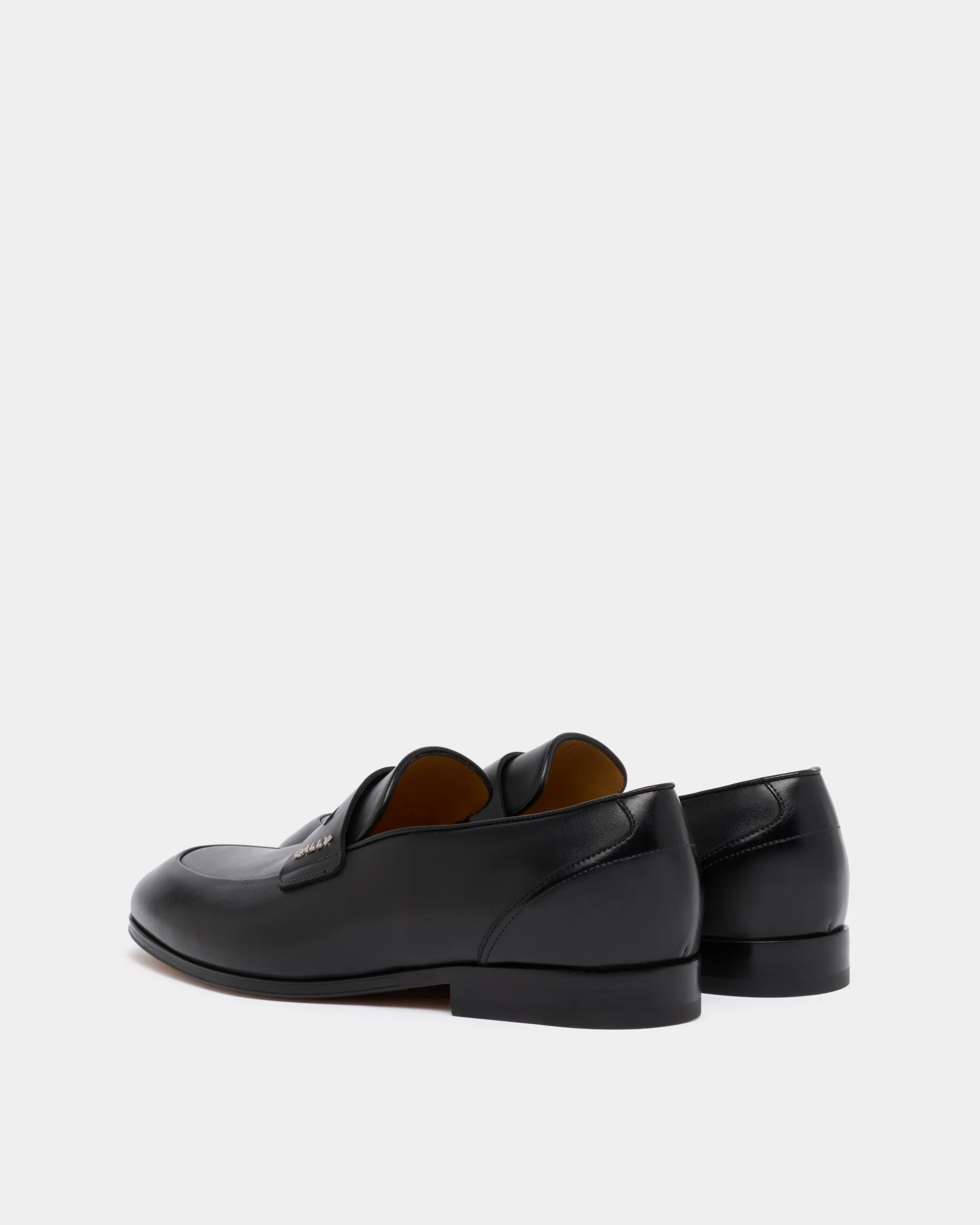 Regent Loafer in Black Leather - Image 4