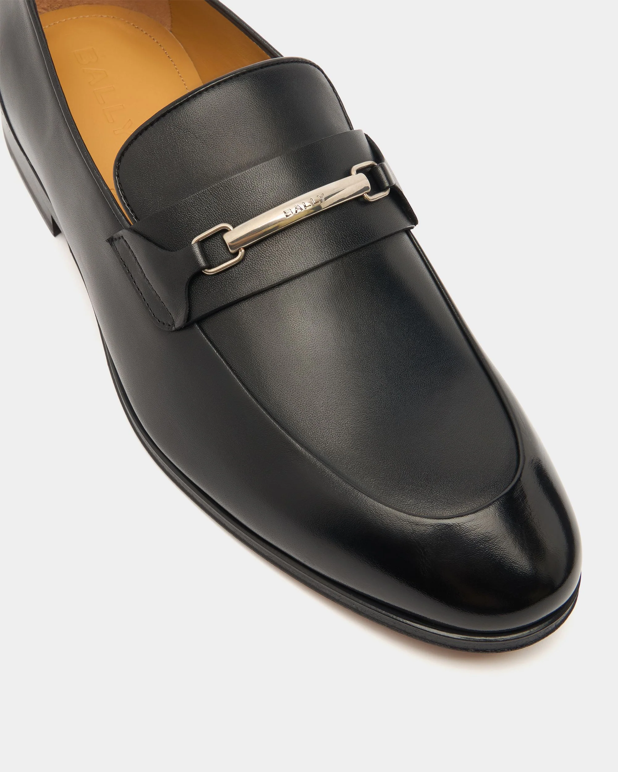 Regent Loafer in Black Leather - Image 6