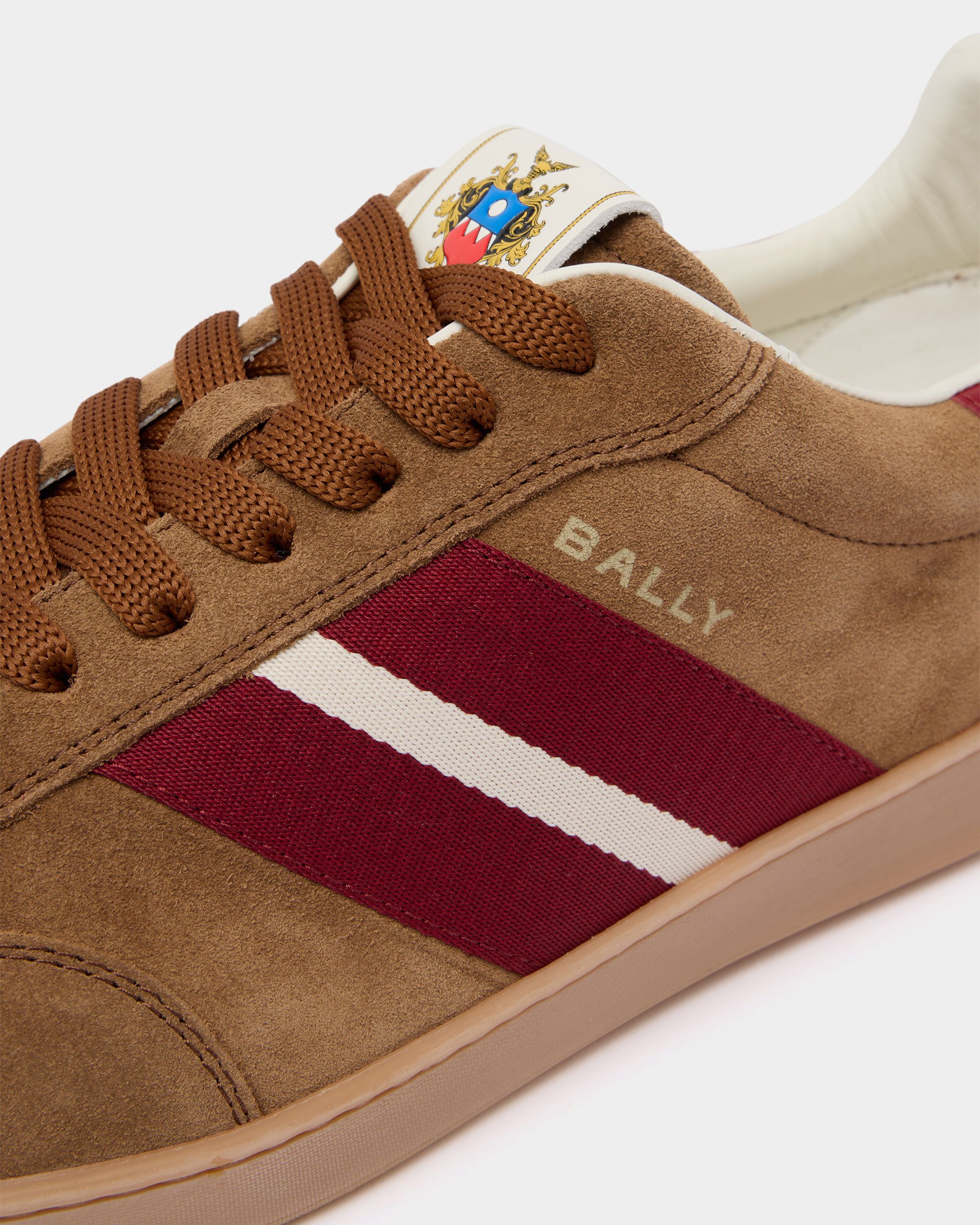 Retro Crest Sneaker in Beige Suede and Red Leather - Image 6