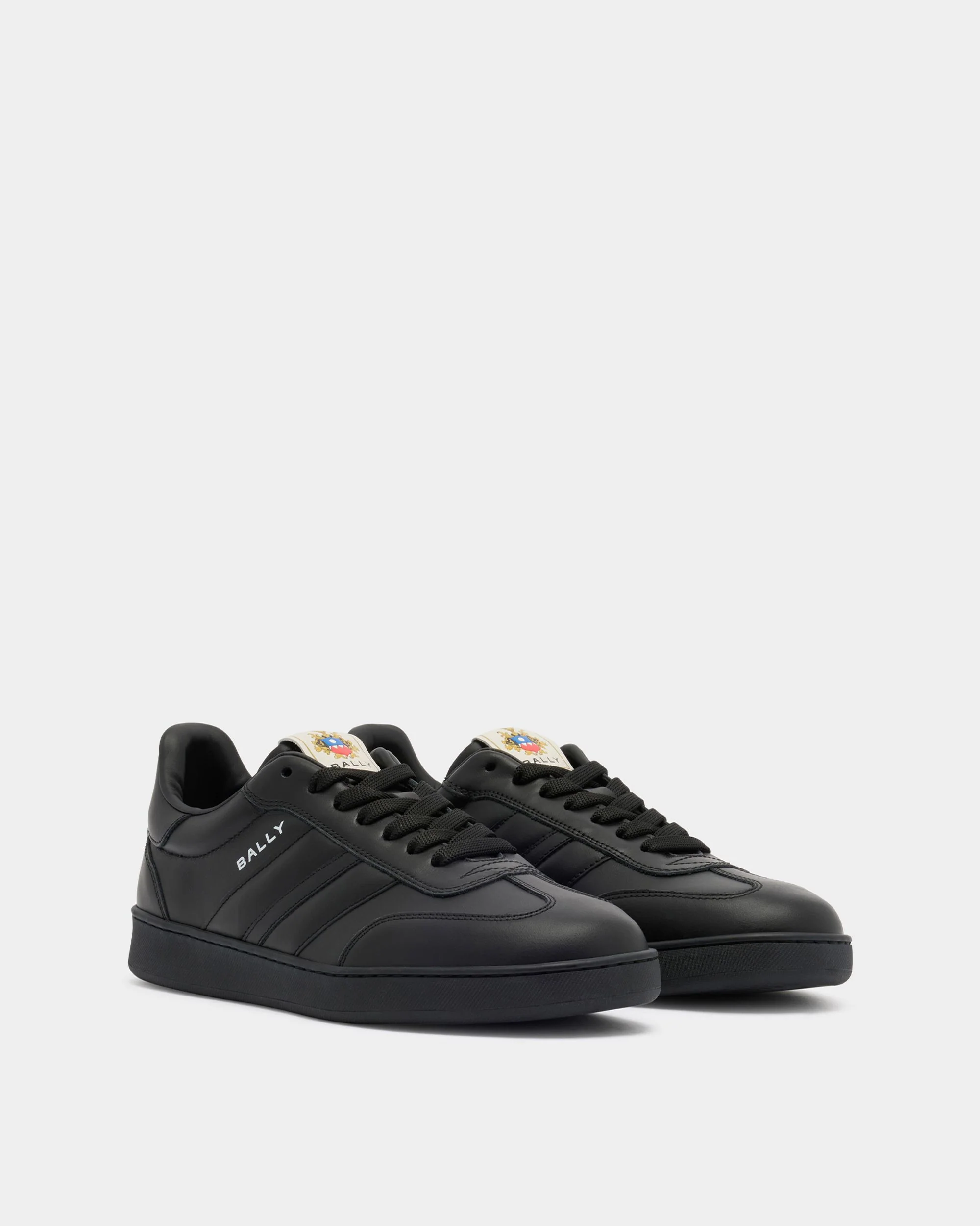 Retro Crest Sneaker in Black Leather - Image 3