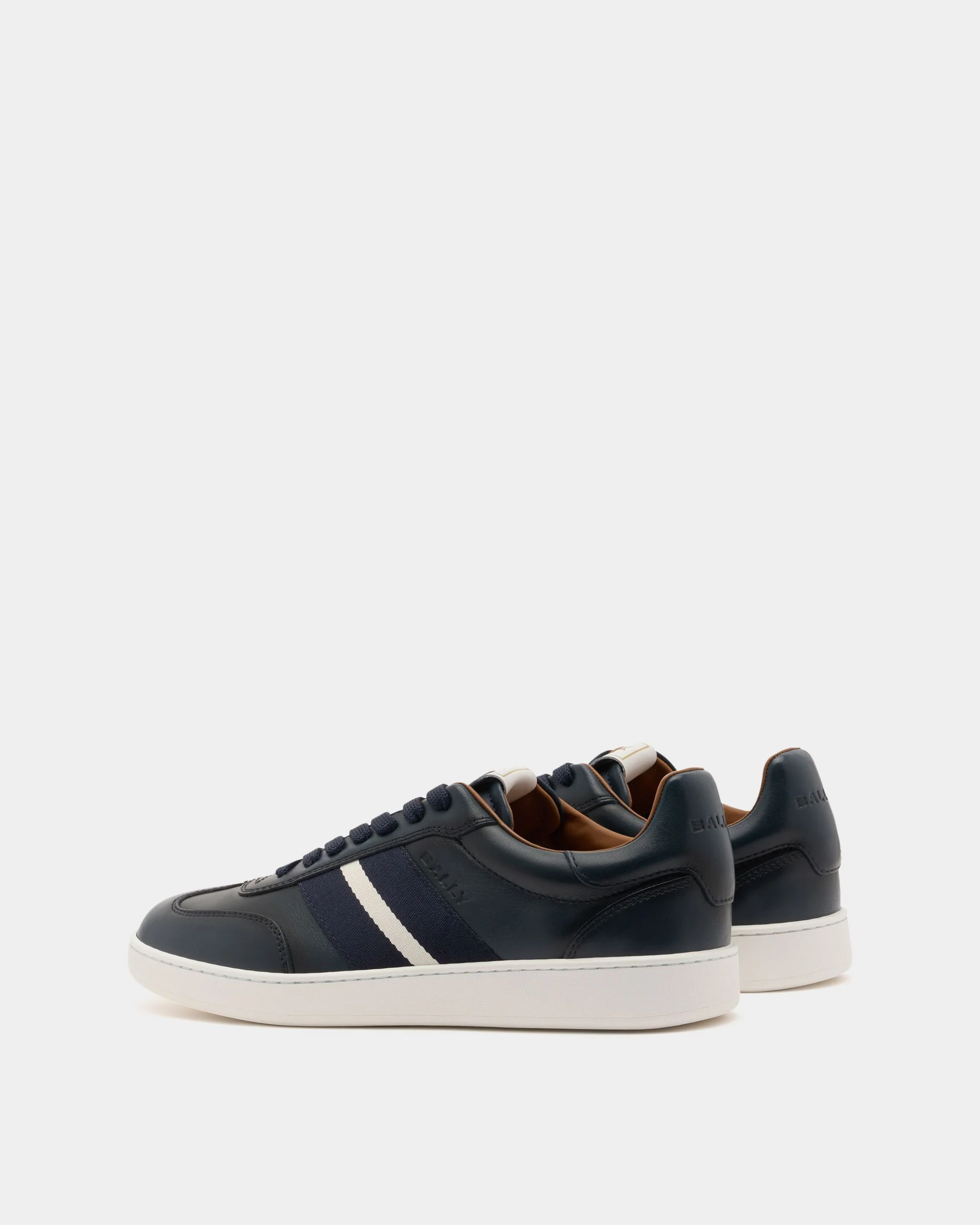 Retro Crest Sneaker In Navy Blue Leather - Image 4