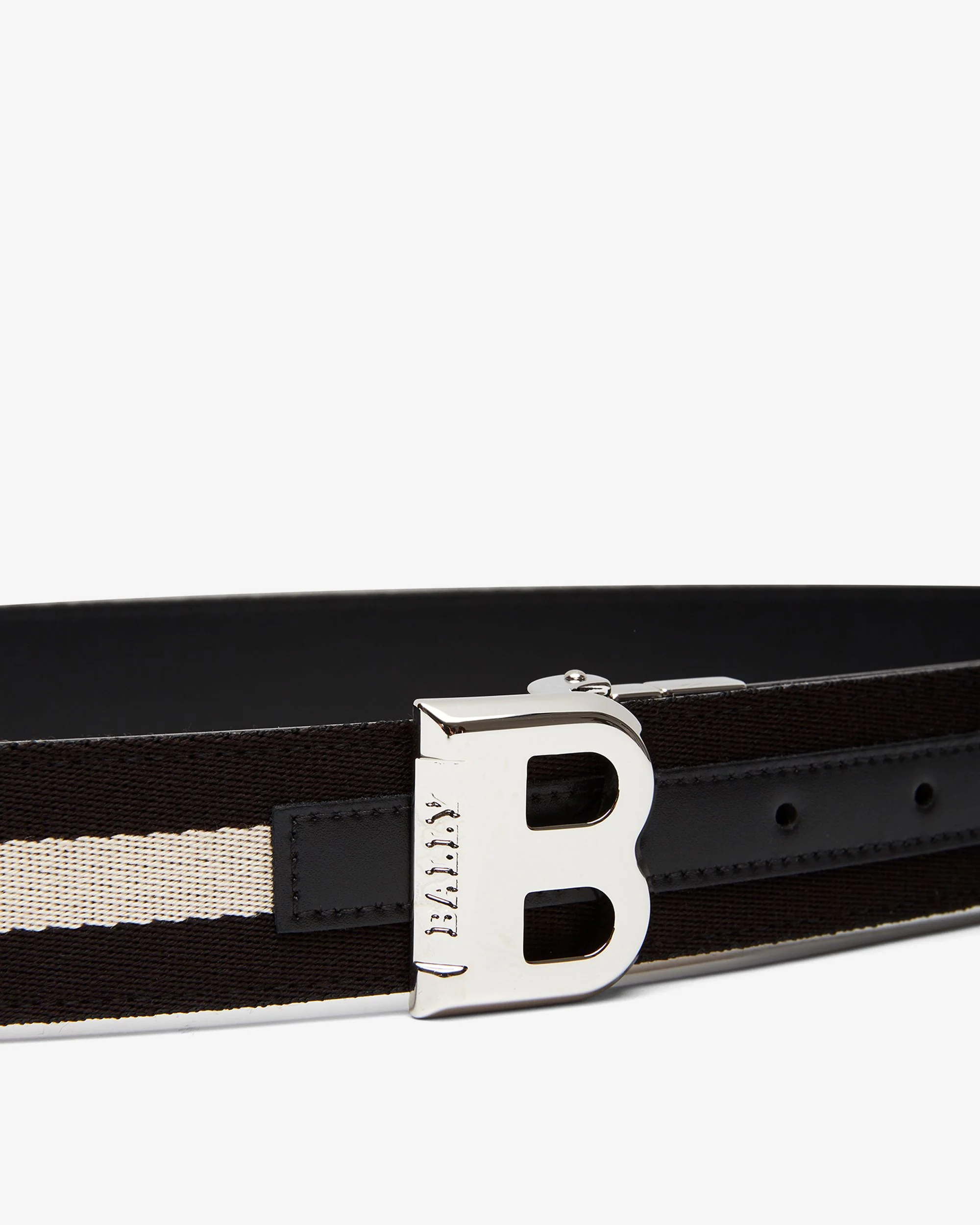 Reversible And Adjustable Belt in Black Leather - Image 3
