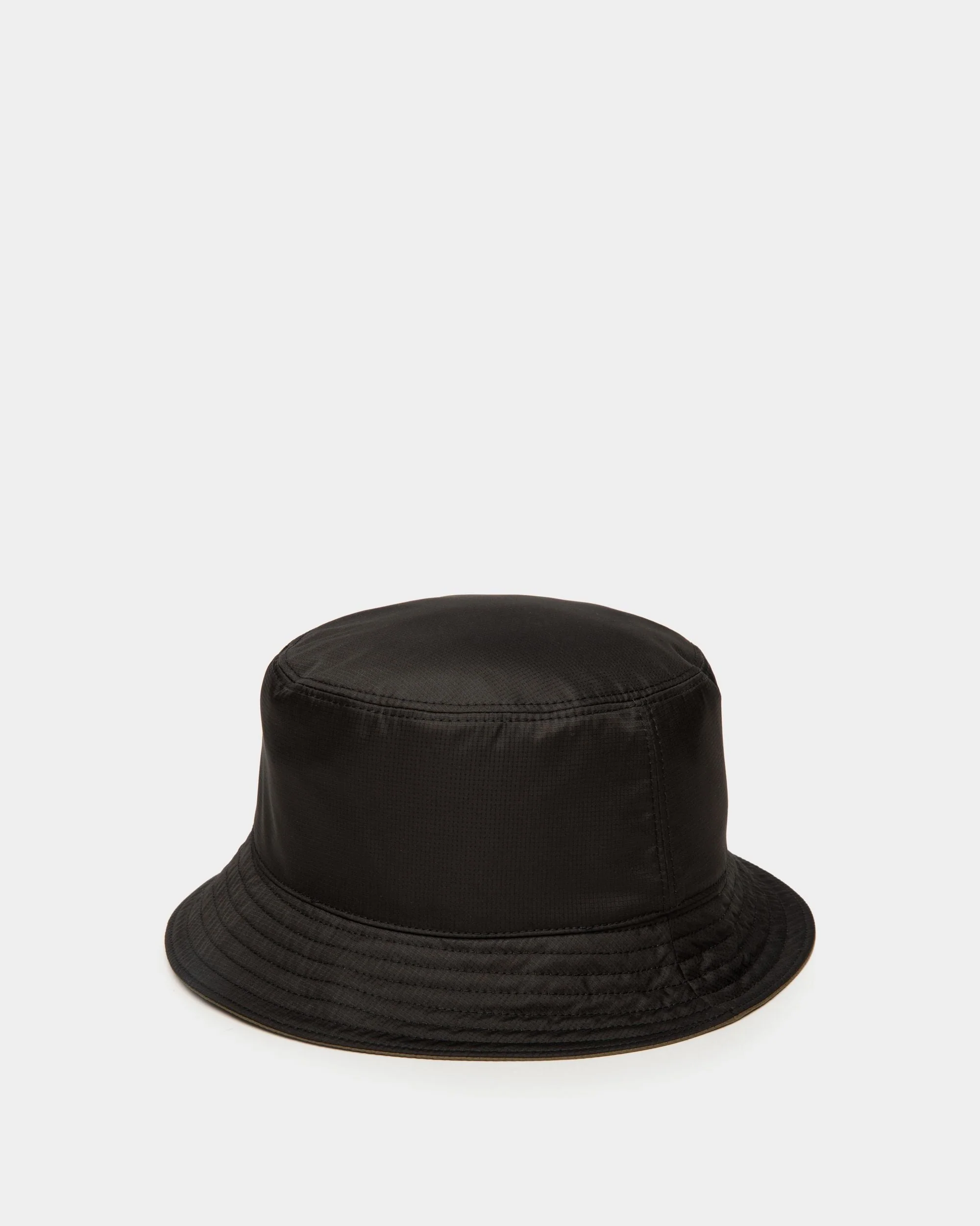 Reversible Bucket With Bally Crest Logo In Black And Olive Green Technical Fabric - Image 3