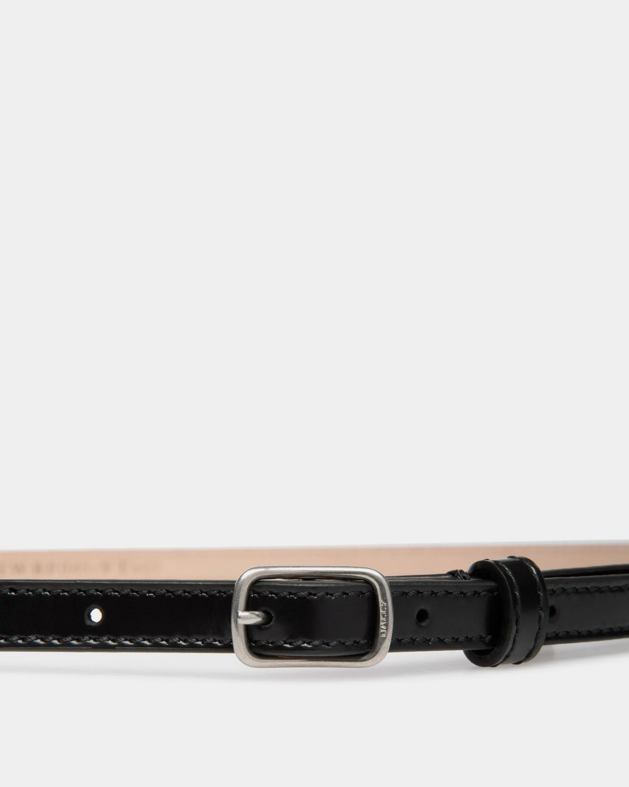 Sac 10mm Belt in Black Brushed Leather - Image 3