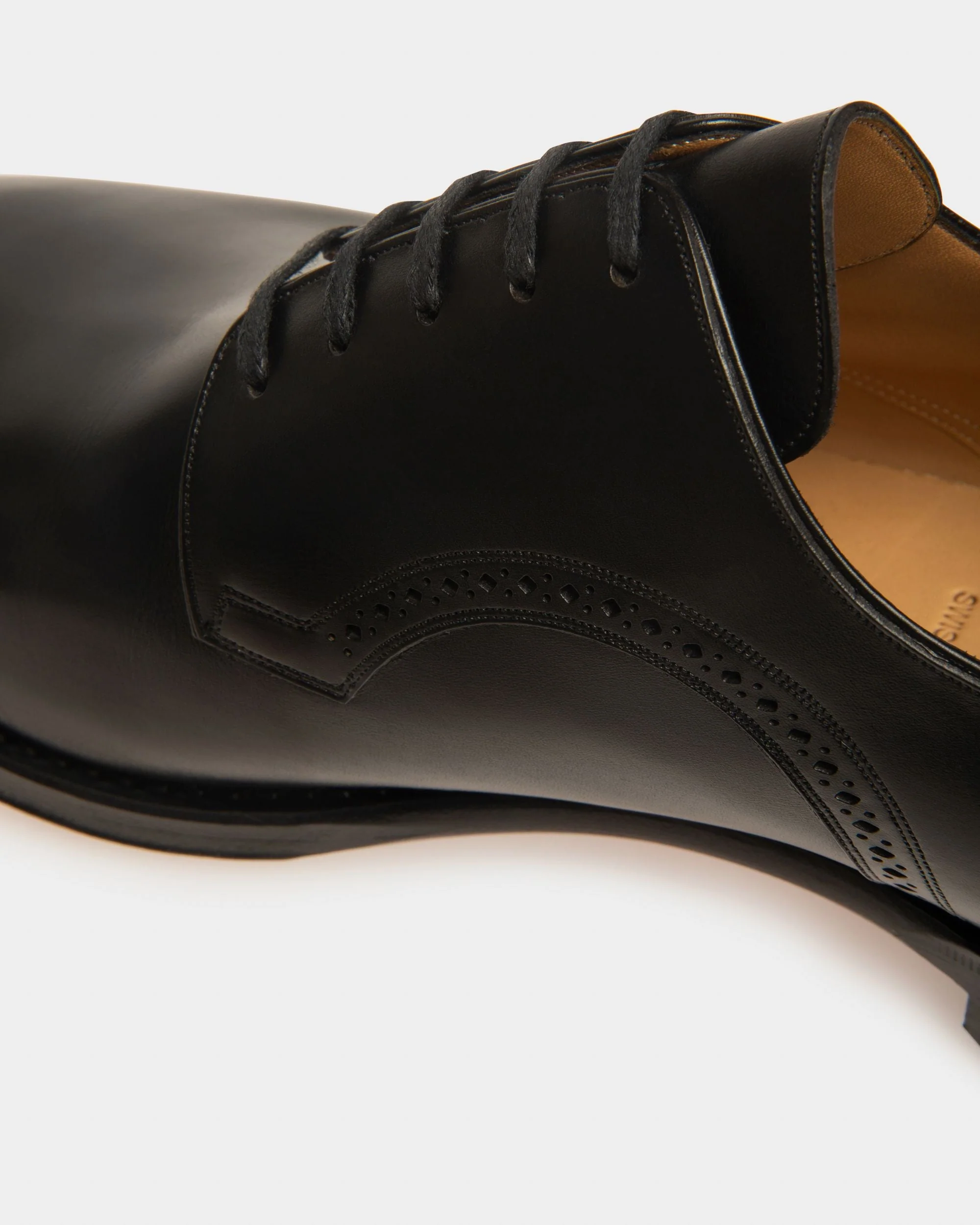 Scamardo Men's Leather Derby Lace-Up Shoe In Black - Image 5