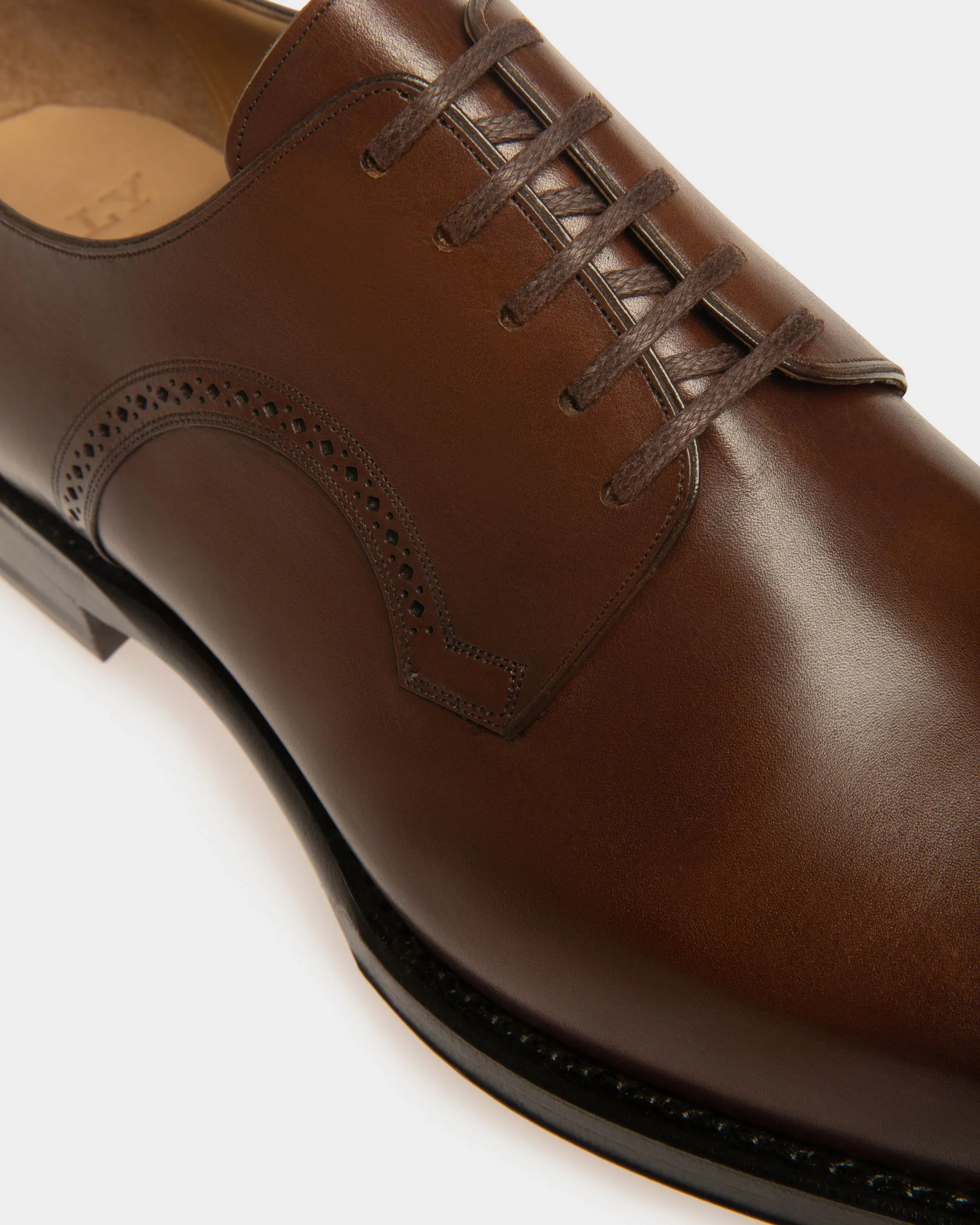 Scamardo Men's Leather Derby Lace-Up Shoe In Mid Brown - Image 5