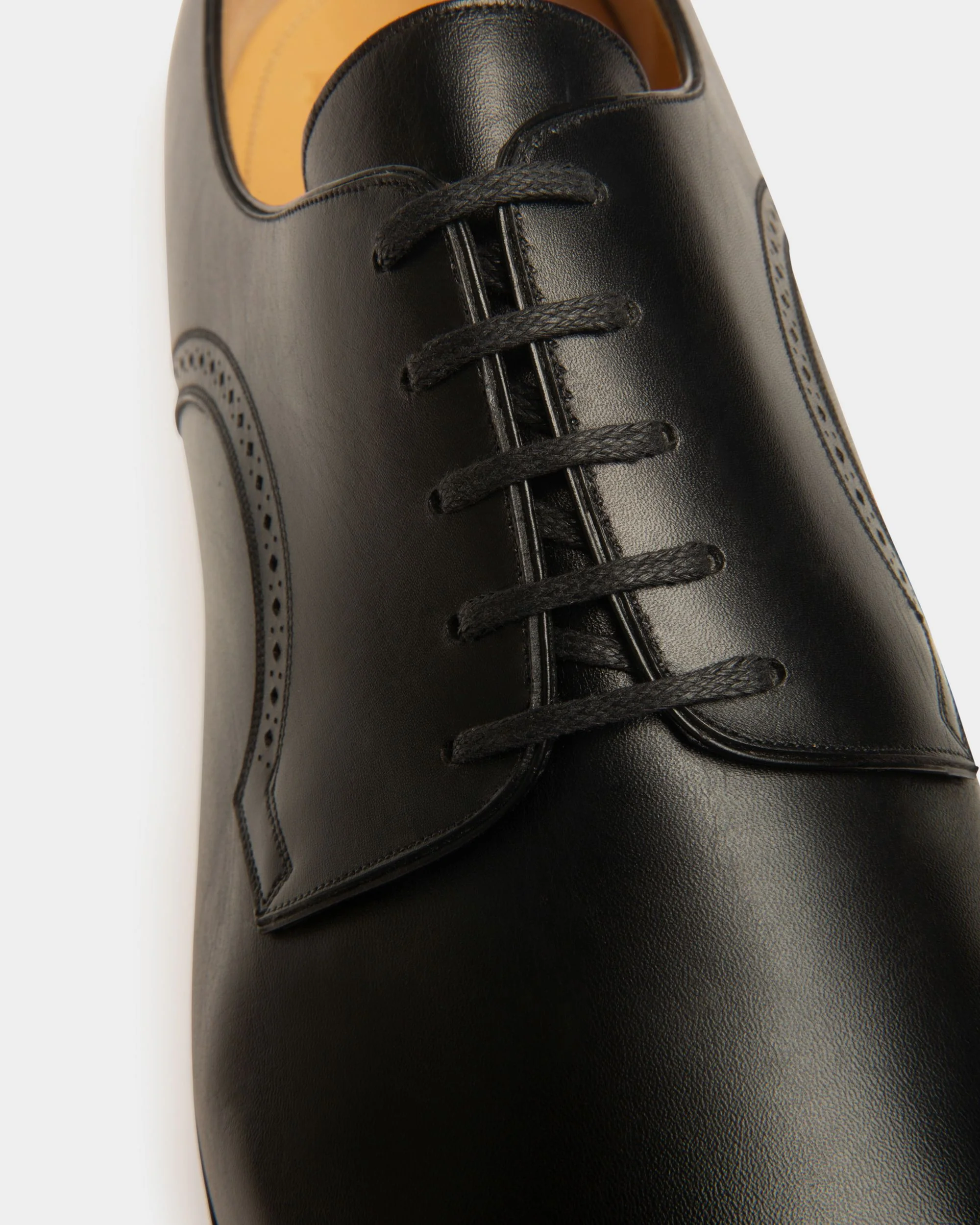 Scribe Novo Derby Shoes In Black Leather - Image 4
