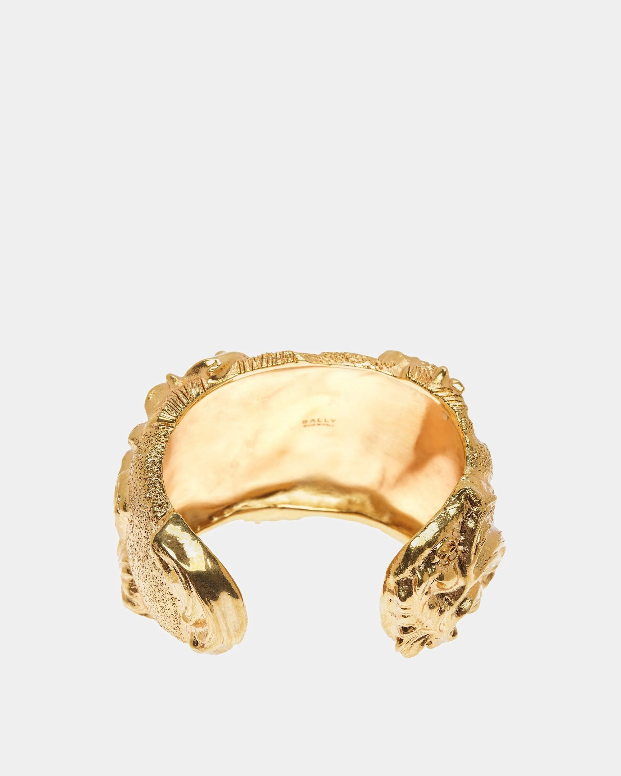 Sculptural-Effect Chunky Cuff Bracelet In Yellow-Gold - Image 3