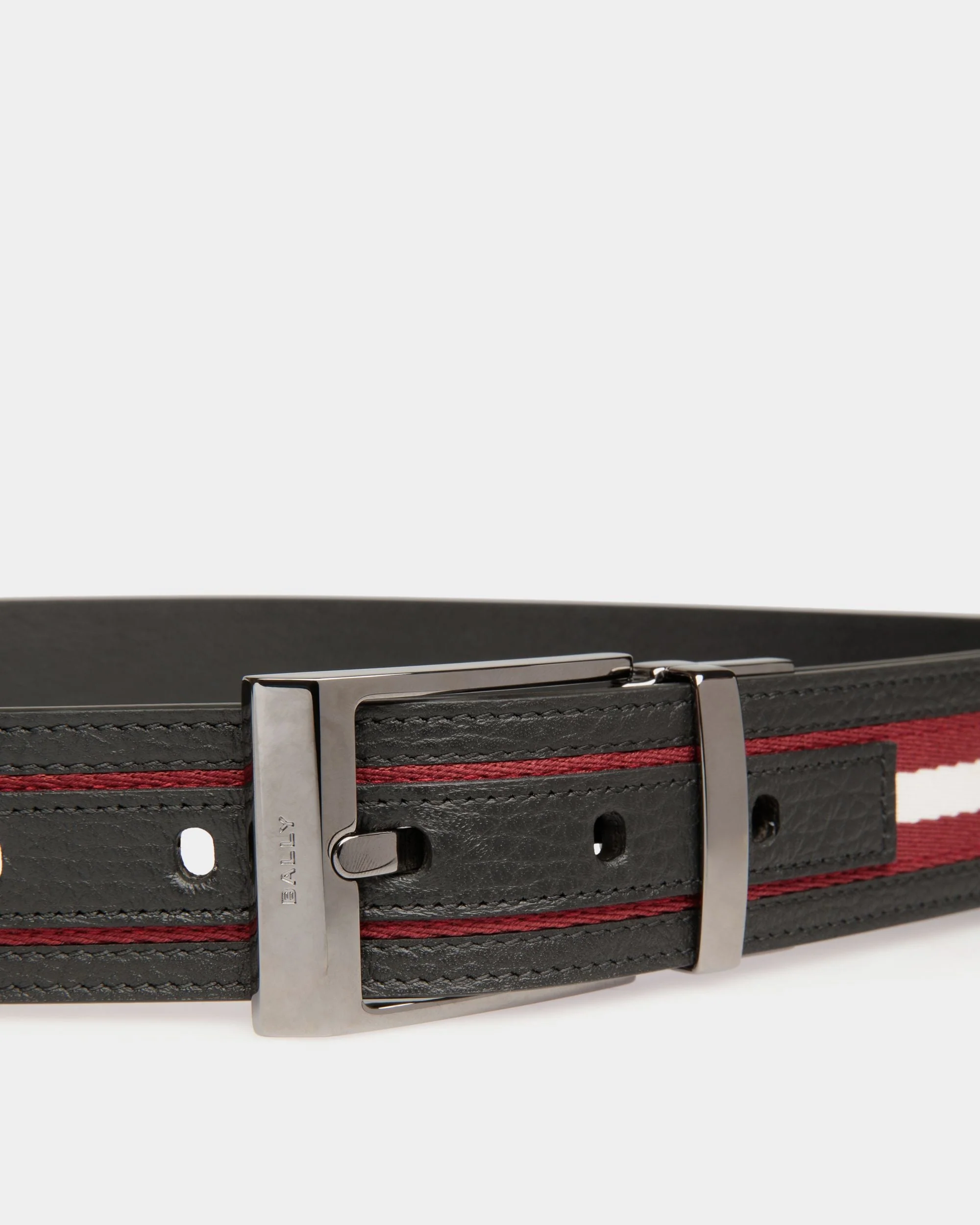 Shiffie 35mm Reversible Belt in Red and White Fabric And Black Leather - Image 3
