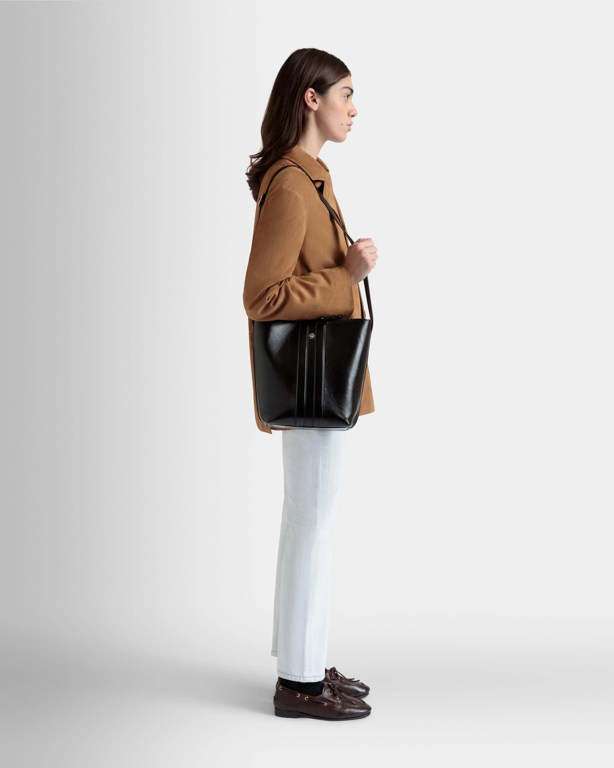 Signature Bucket Bag in Black Leather - Image 2
