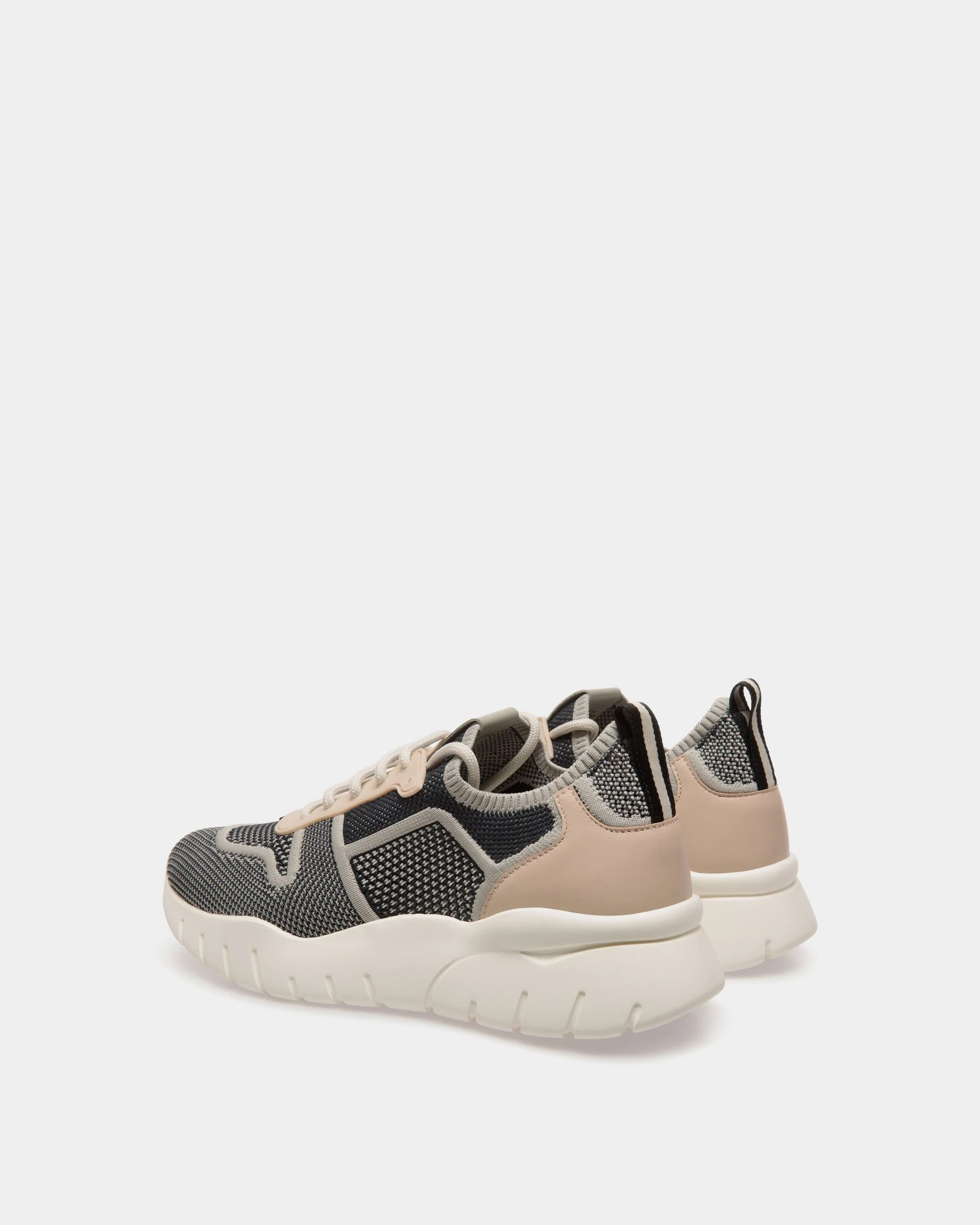 Sneaker in Beige Fabric - Image 3