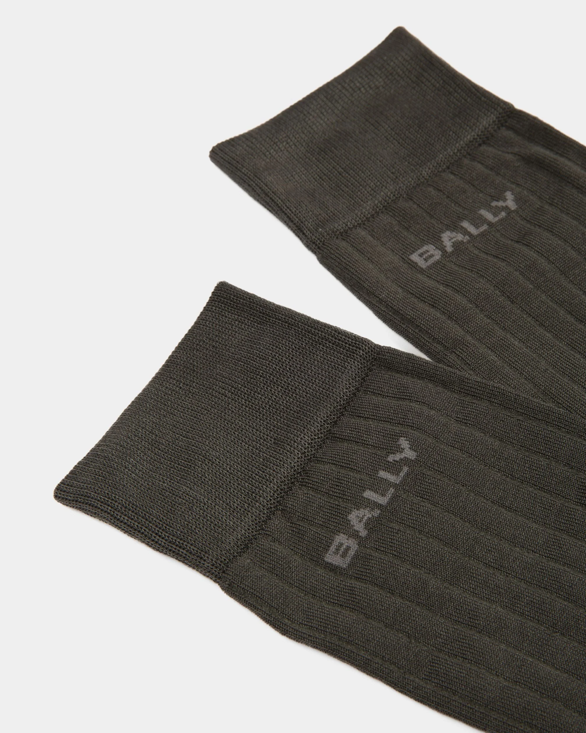 Socks in Grey Knit Cotton - Image 2
