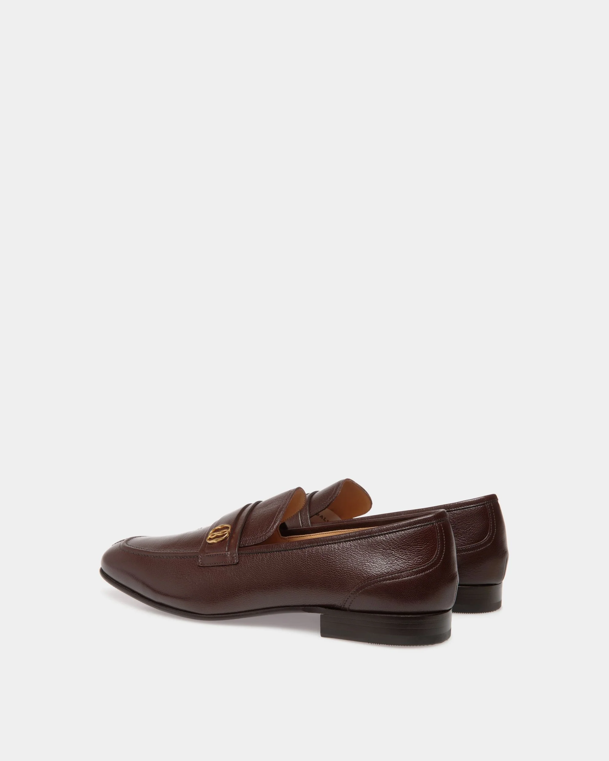 Suisse Loafer in Brown Grained Leather - Image 3
