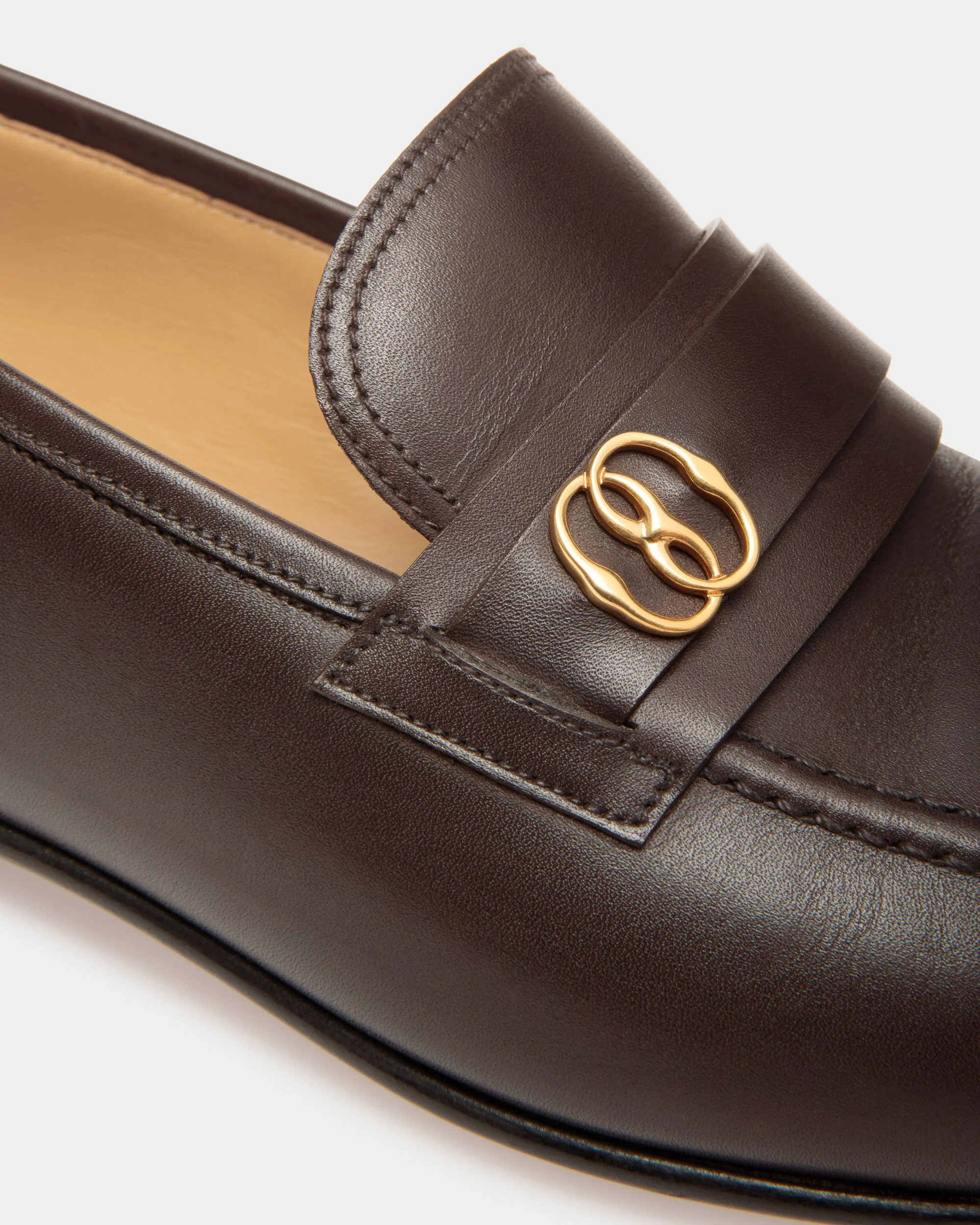 Suisse Loafers In Brown Leather - Image 5
