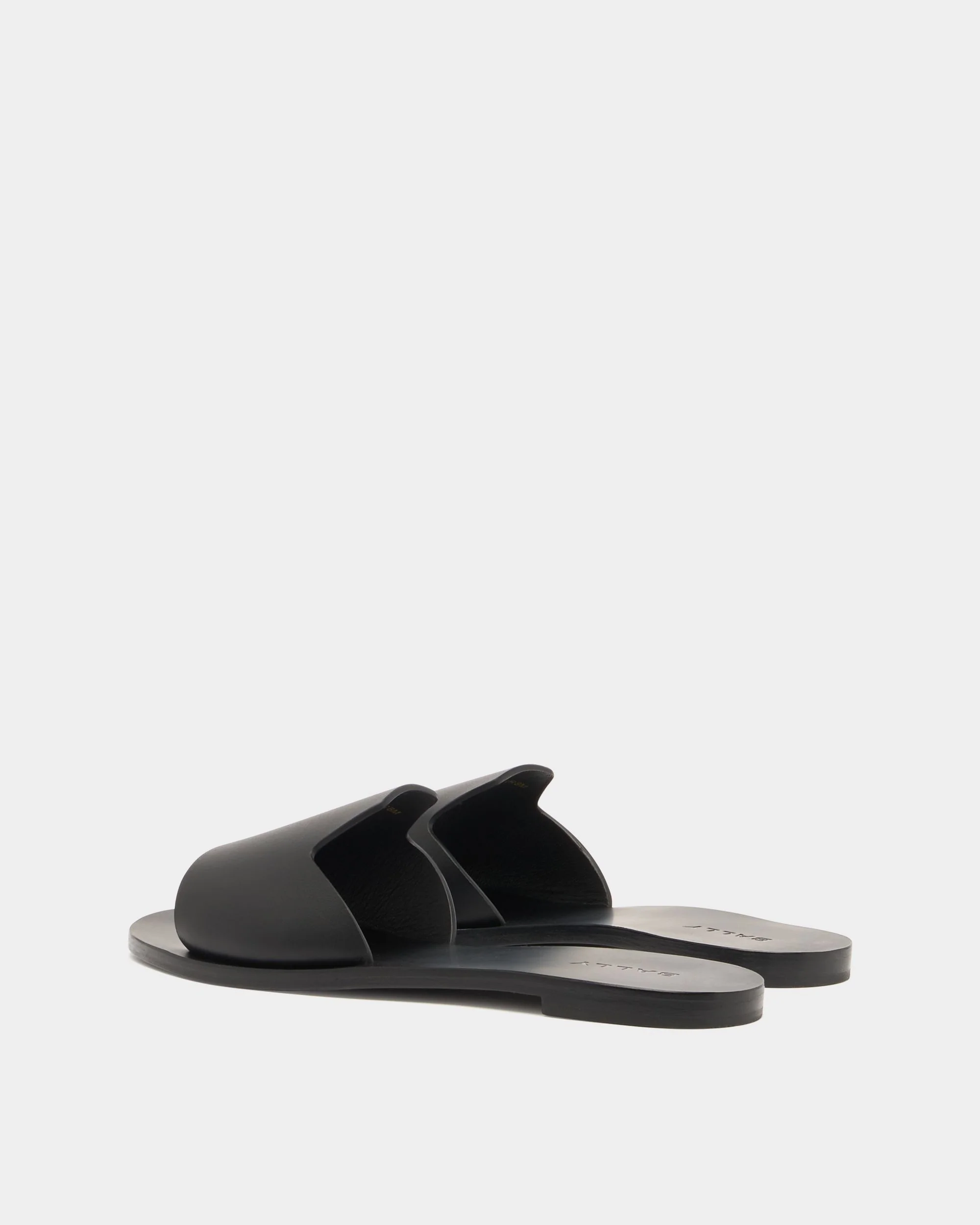 Summer Slide In Black Leather - Image 4