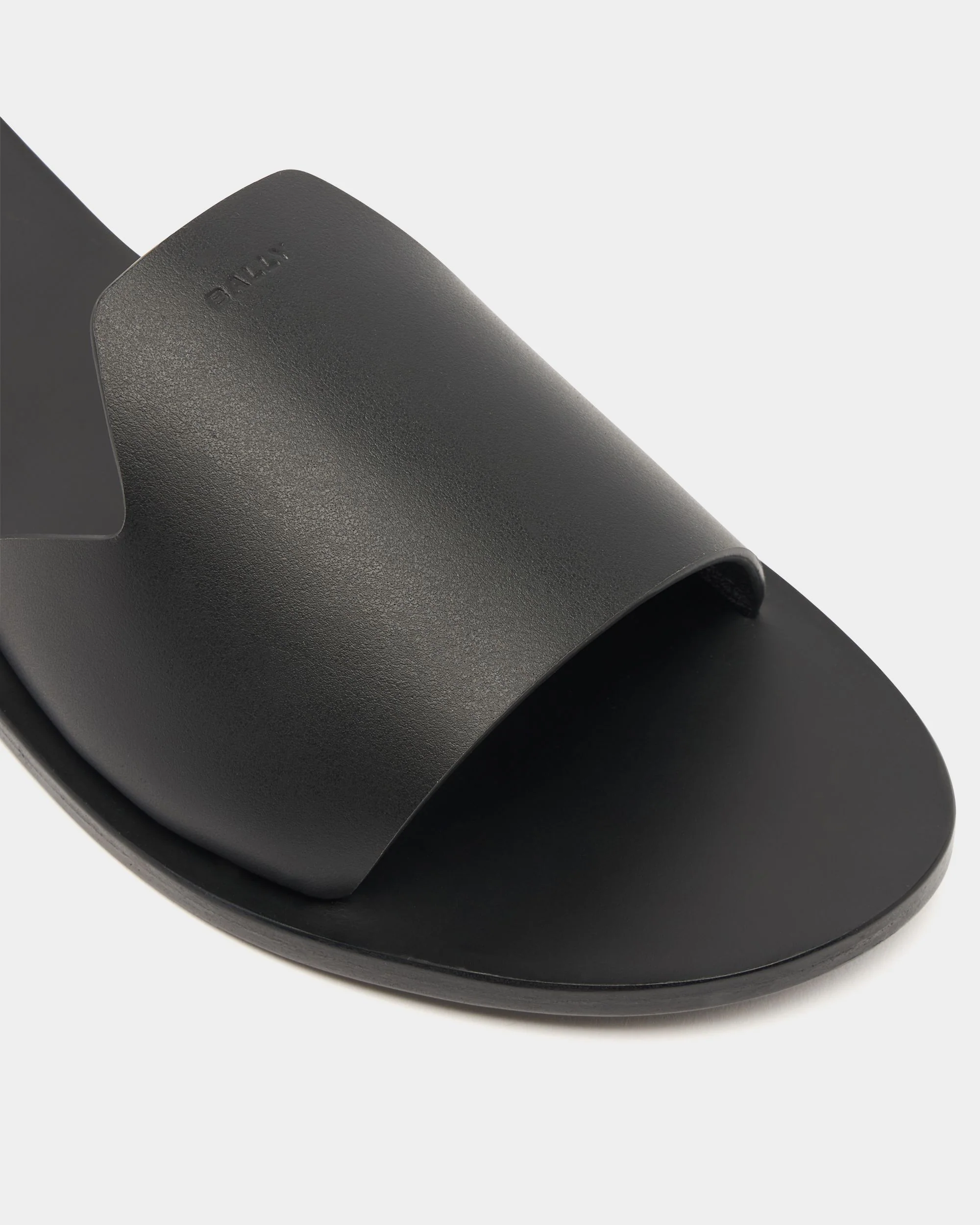 Summer Slide In Black Leather - Image 6