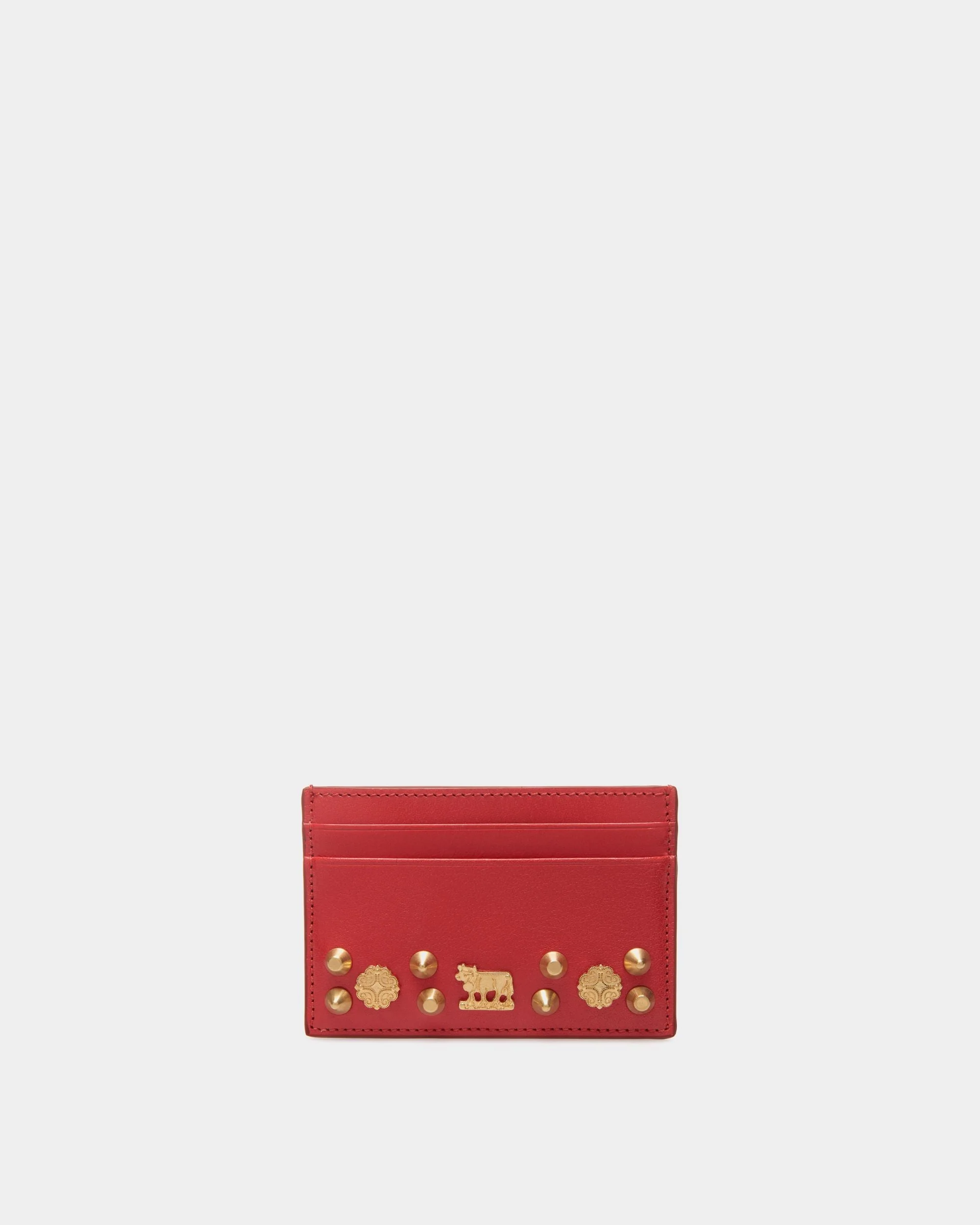 Swissness Card Holder In Red Leather with Studs
