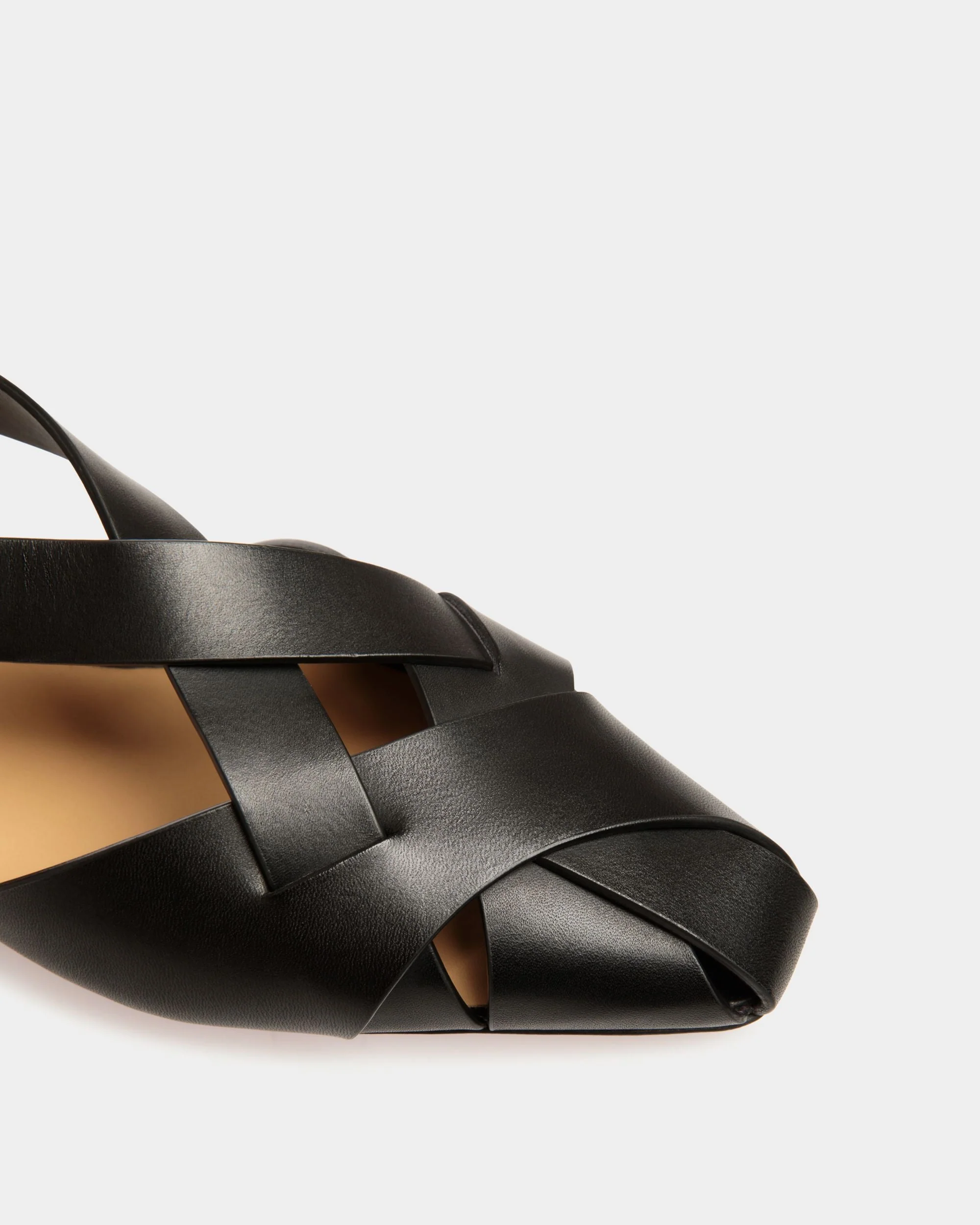Sylt Flat in Black Brushed Leather - Image 6