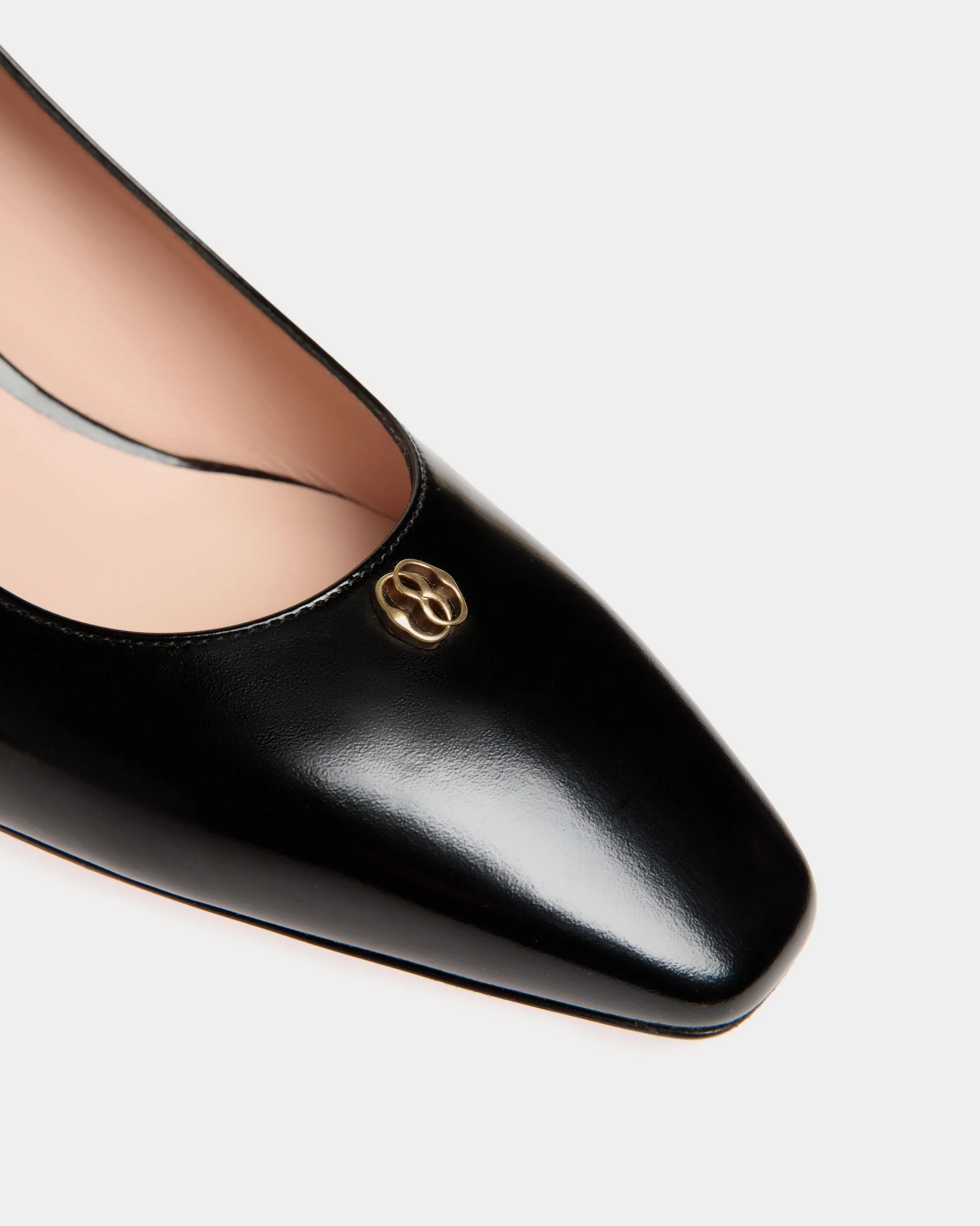 Sylt Pump In Black Brushed Leather - Image 4