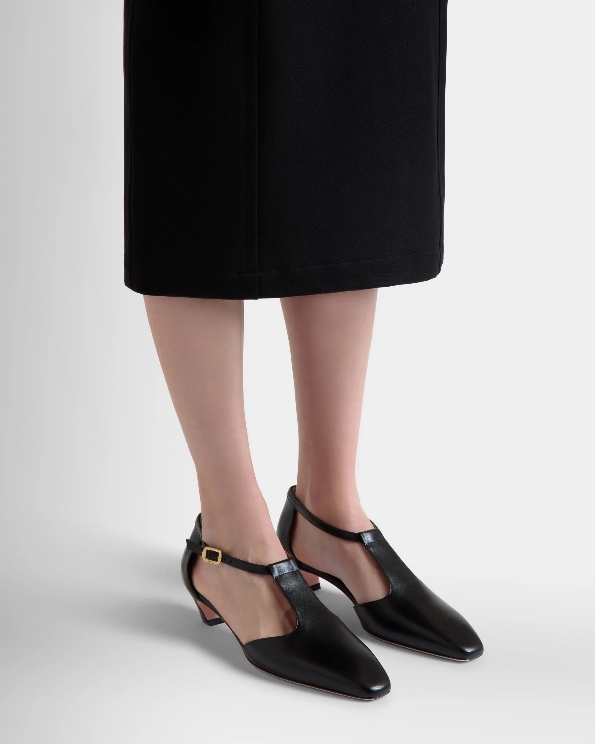 Sylt Pump in Black Leather - Image 2