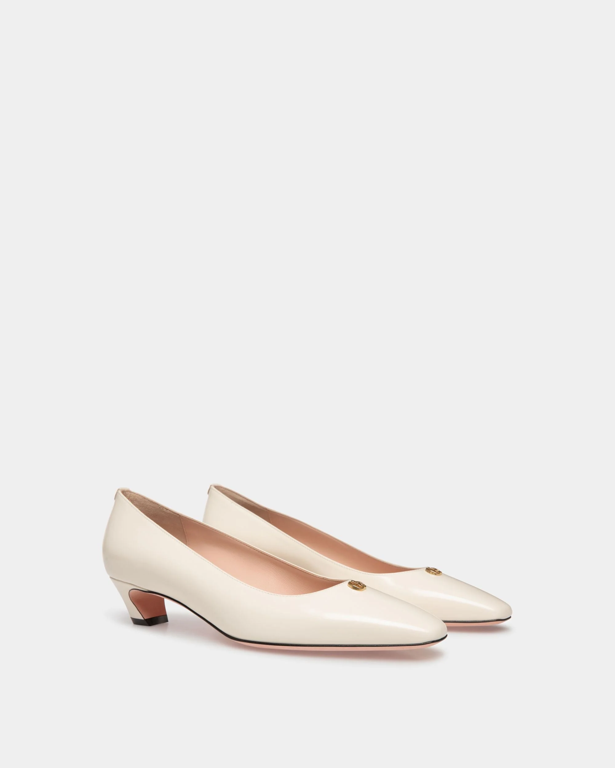Sylt Pump In White Leather - Image 2