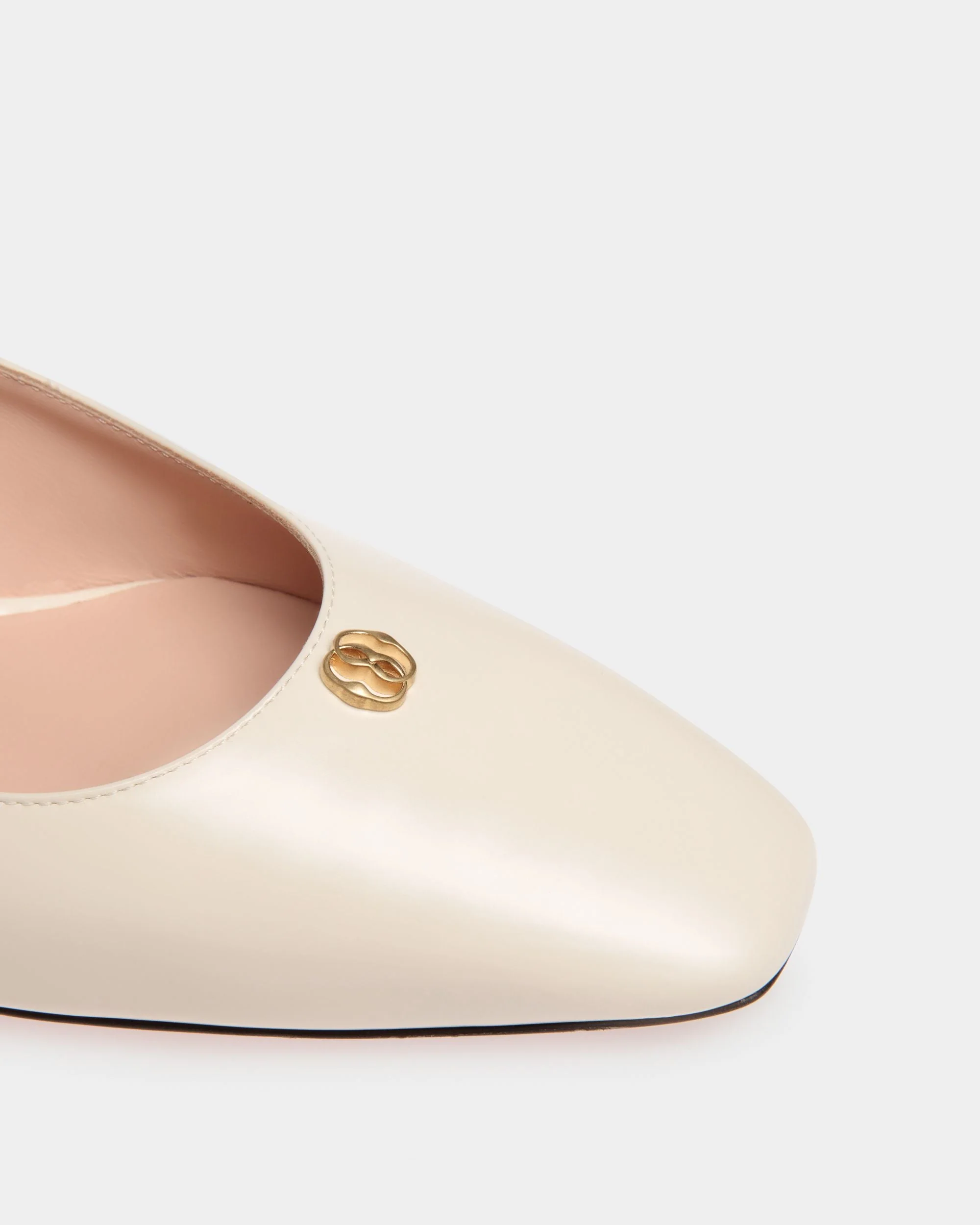 Sylt Slingback Pump In White Leather - Image 4