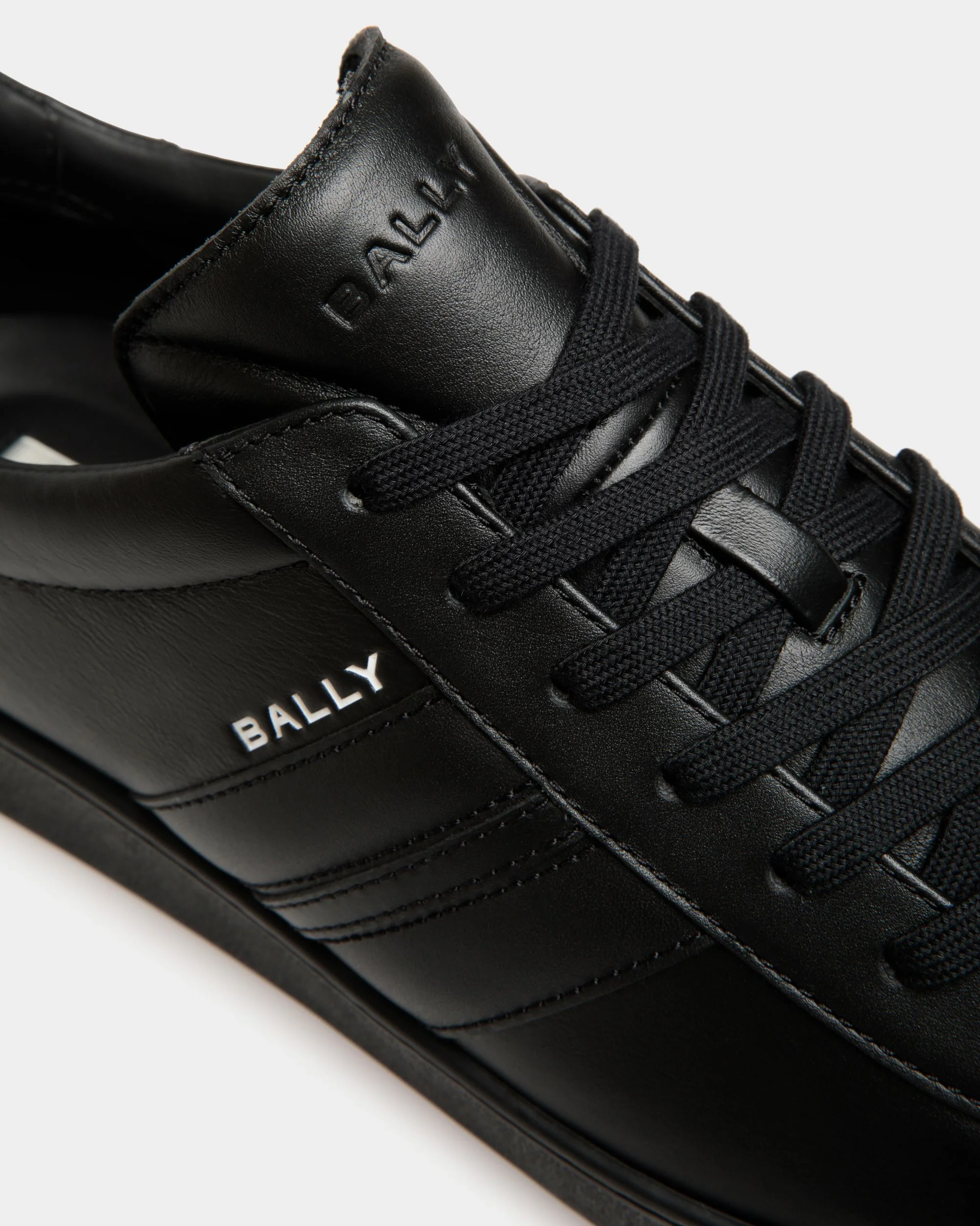 Tennis Sneaker In Black Leather - Image 6
