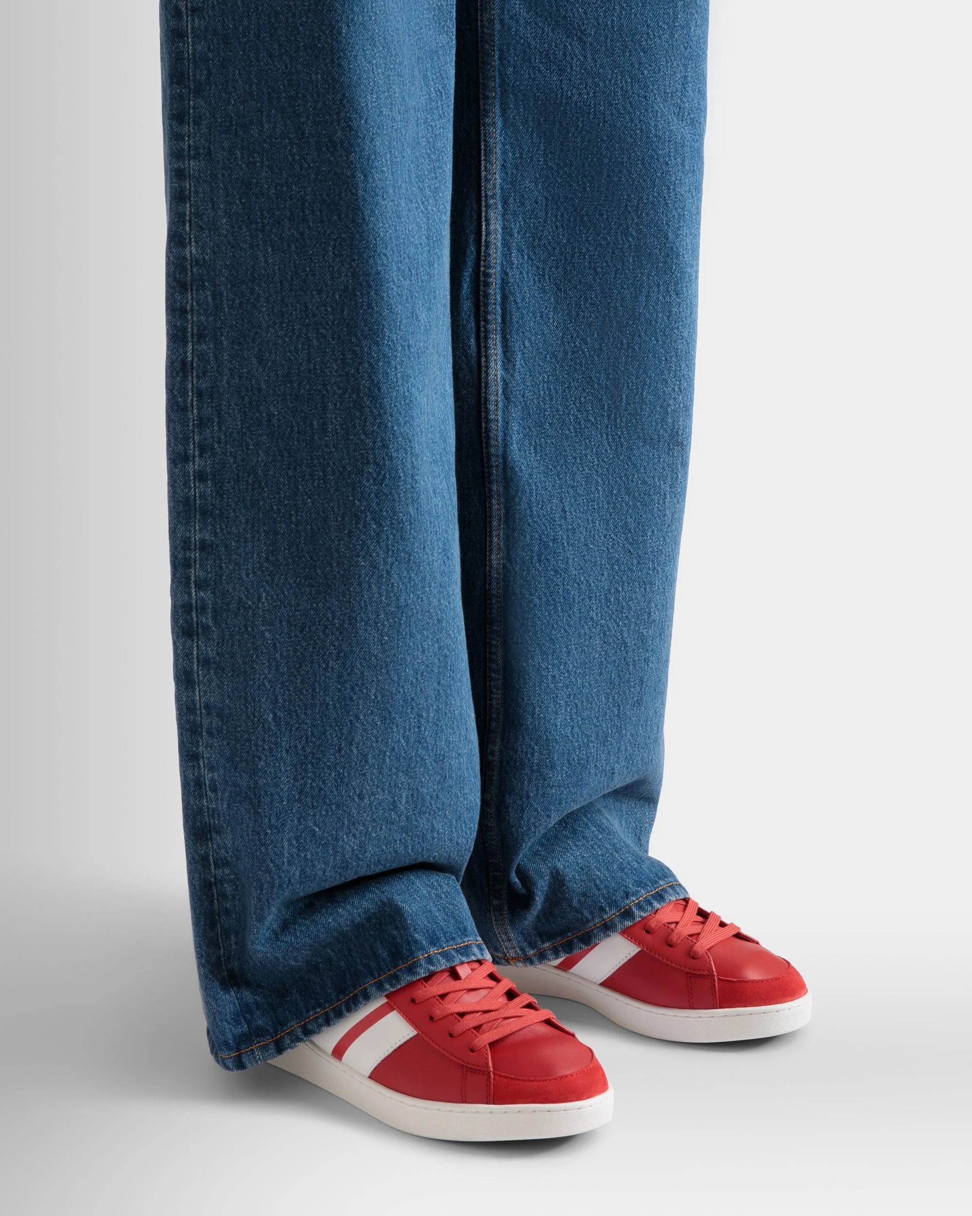 Tennis Sneaker In Candy Red And White Leather - Image 2