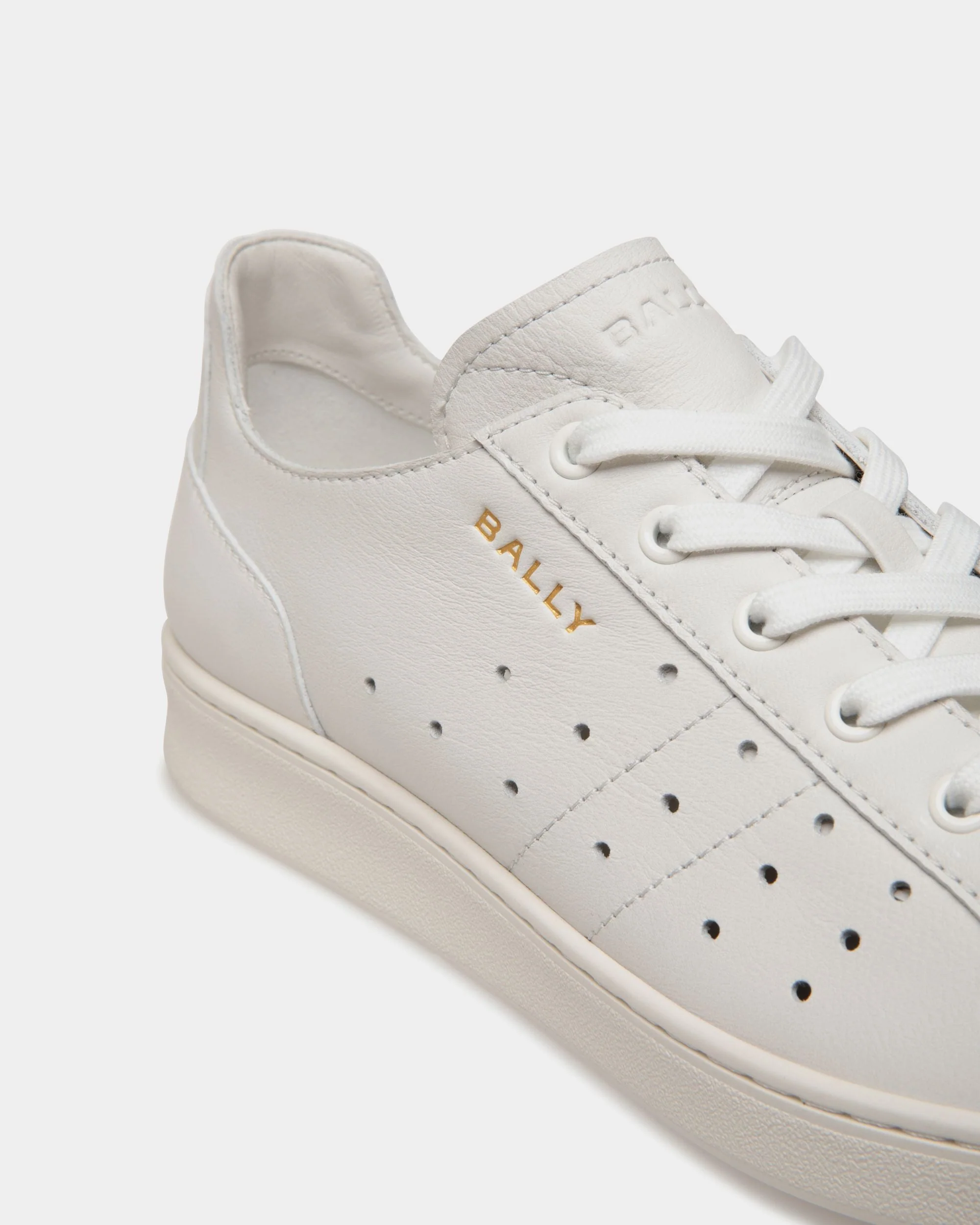 Tennis Sneaker in White Leather - Image 6